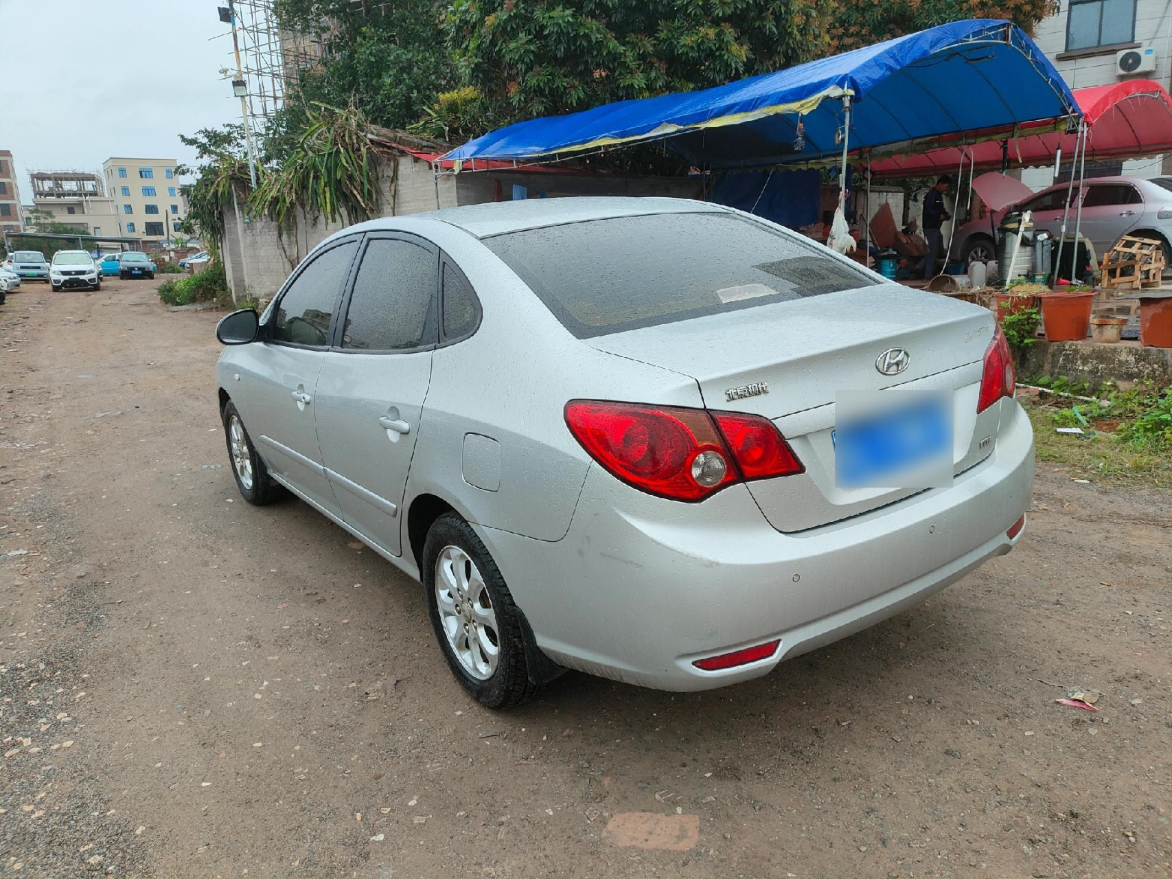 11年现代悦动自动挡1.