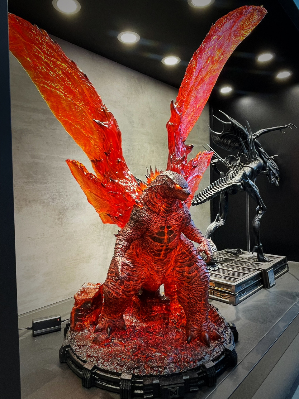 spiral studio 红莲哥斯拉 并不满意的一只 涂装不开灯就是一坨 还有