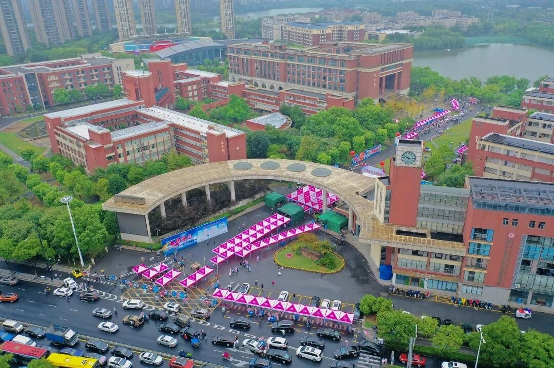 欢迎报考浙江工业大学之江学院  学弟学妹们有想咨询的问题欢迎来打扰