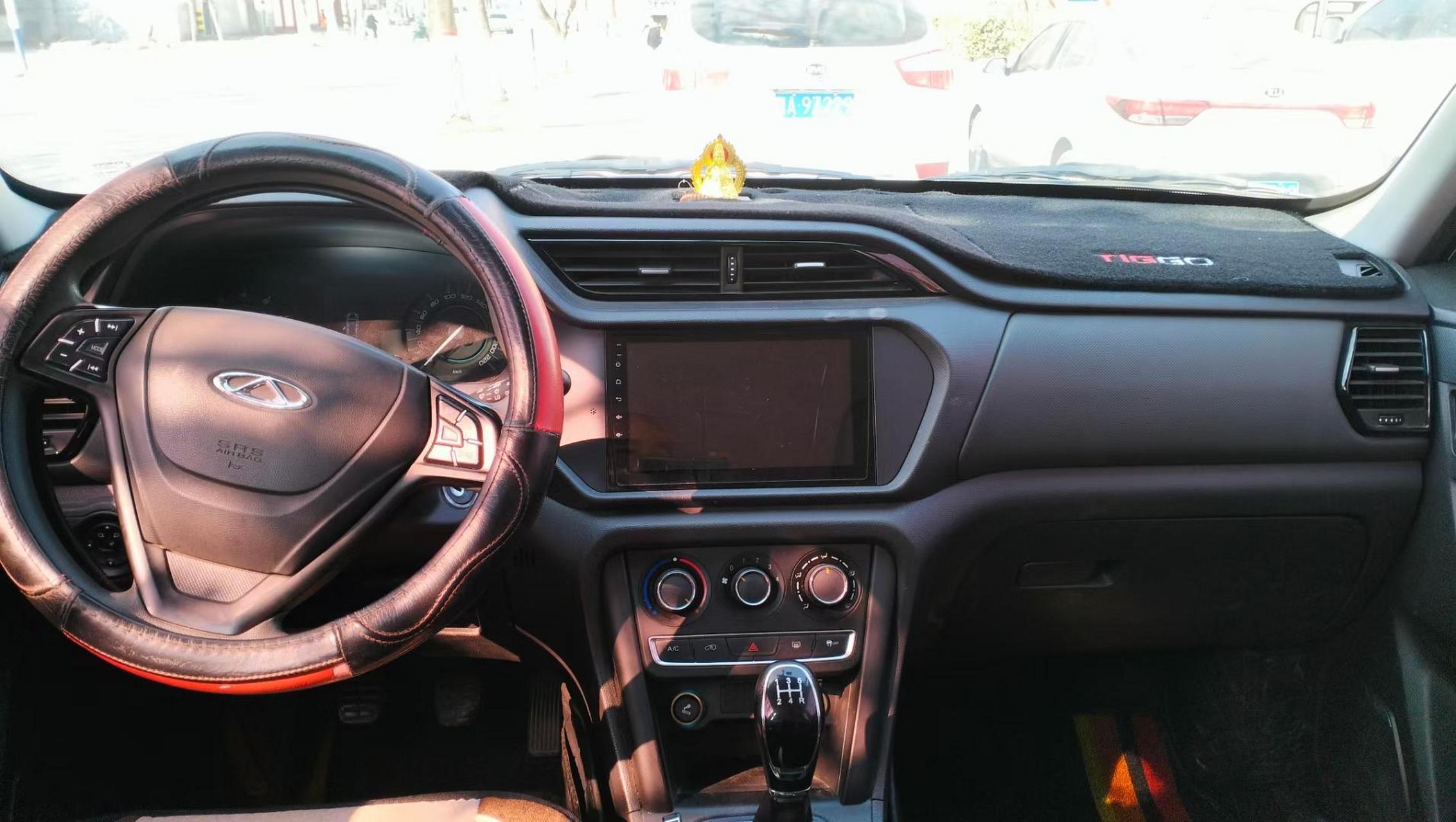 17年奇瑞瑞虎3手动挡车出售车况好两万多公里价格不高2.7万元