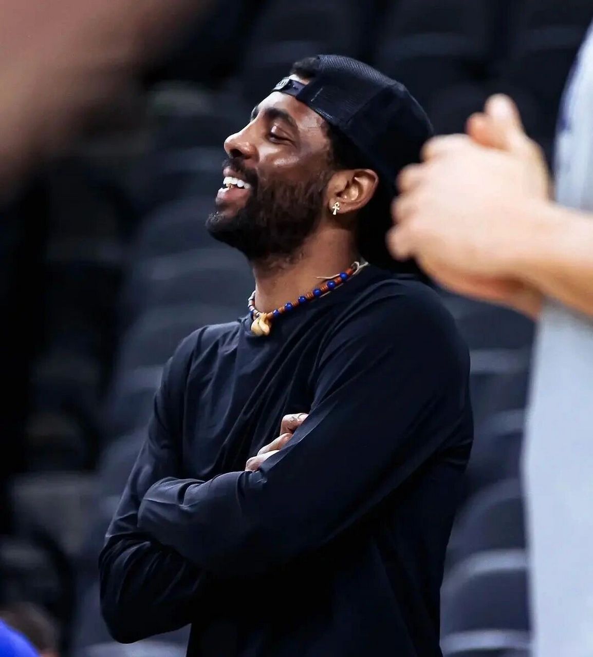 那些氛围感拉满的球星头像-欧文篇