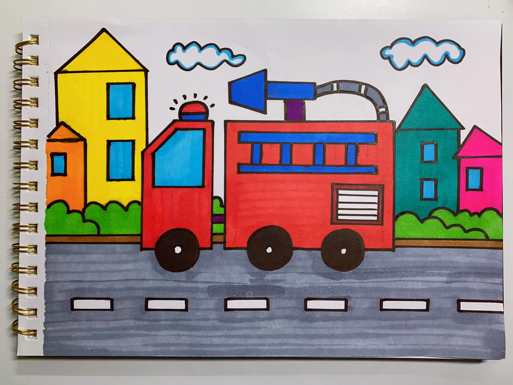 儿童美术96简笔画 儿童美术96作品:消防车02马克笔涂色