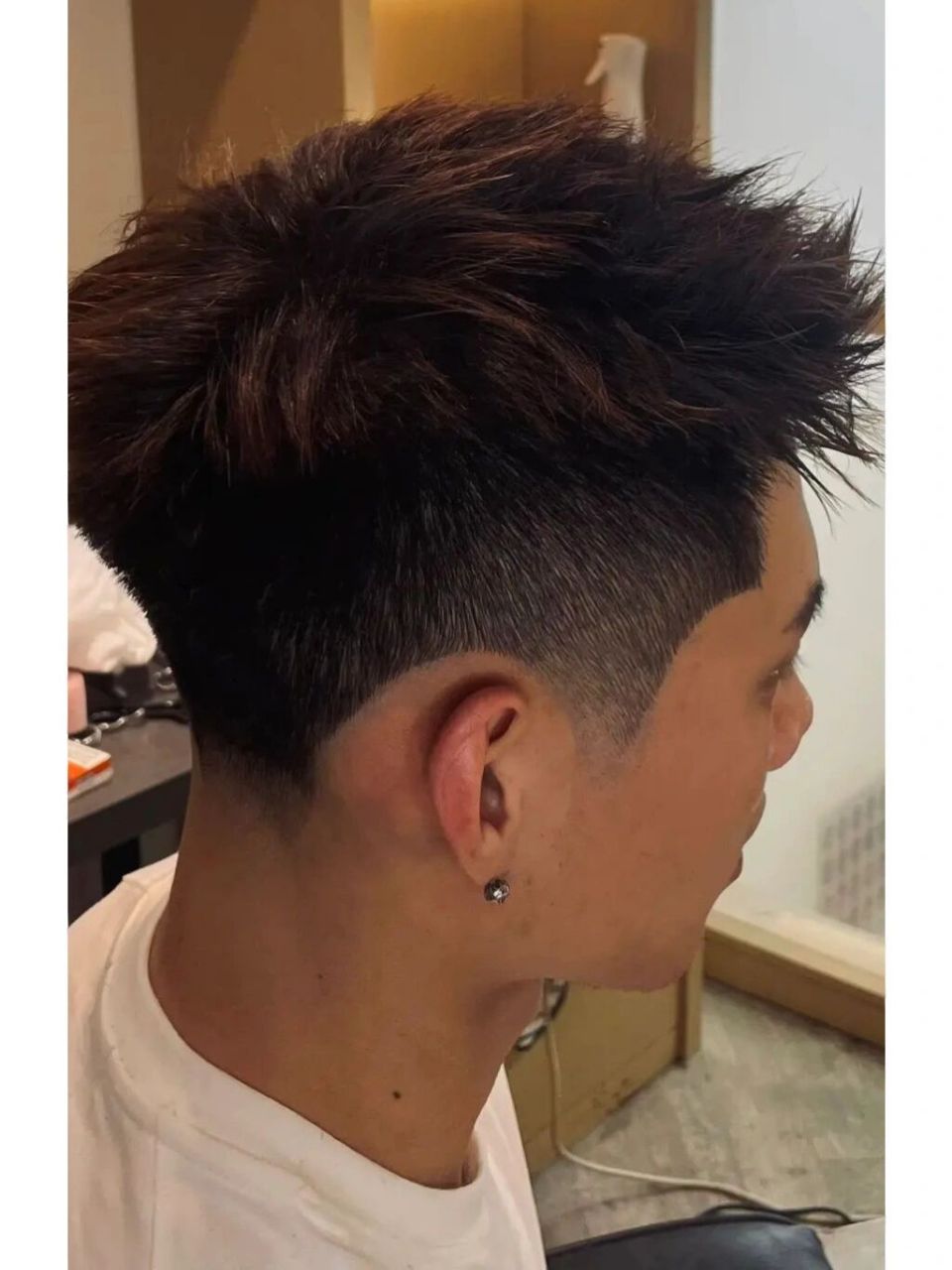 男士渐变摩根前刺 男士干净 清爽发型 前刺发型 摩根前刺 锡纸烫前刺