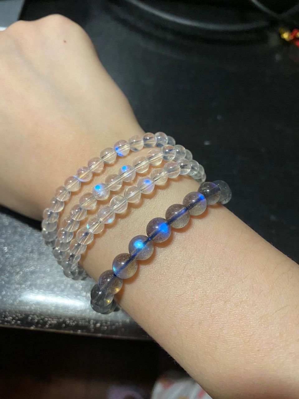 细谈蓝月光石和灰月光功效,月光石哪种最好 949494月光石拥有