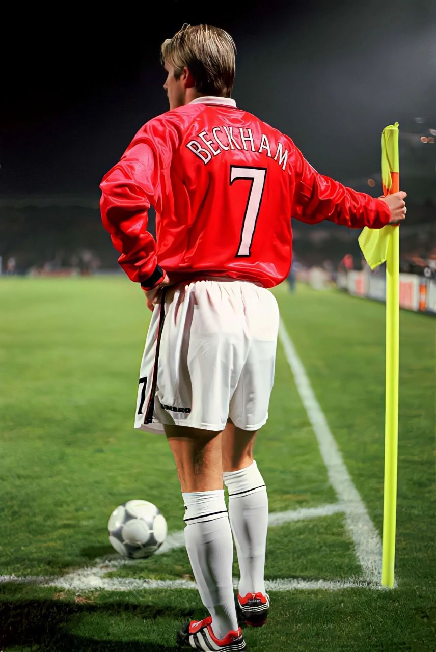 分享一些贝克汉姆的壁纸 小贝,绿茵场上的宠儿