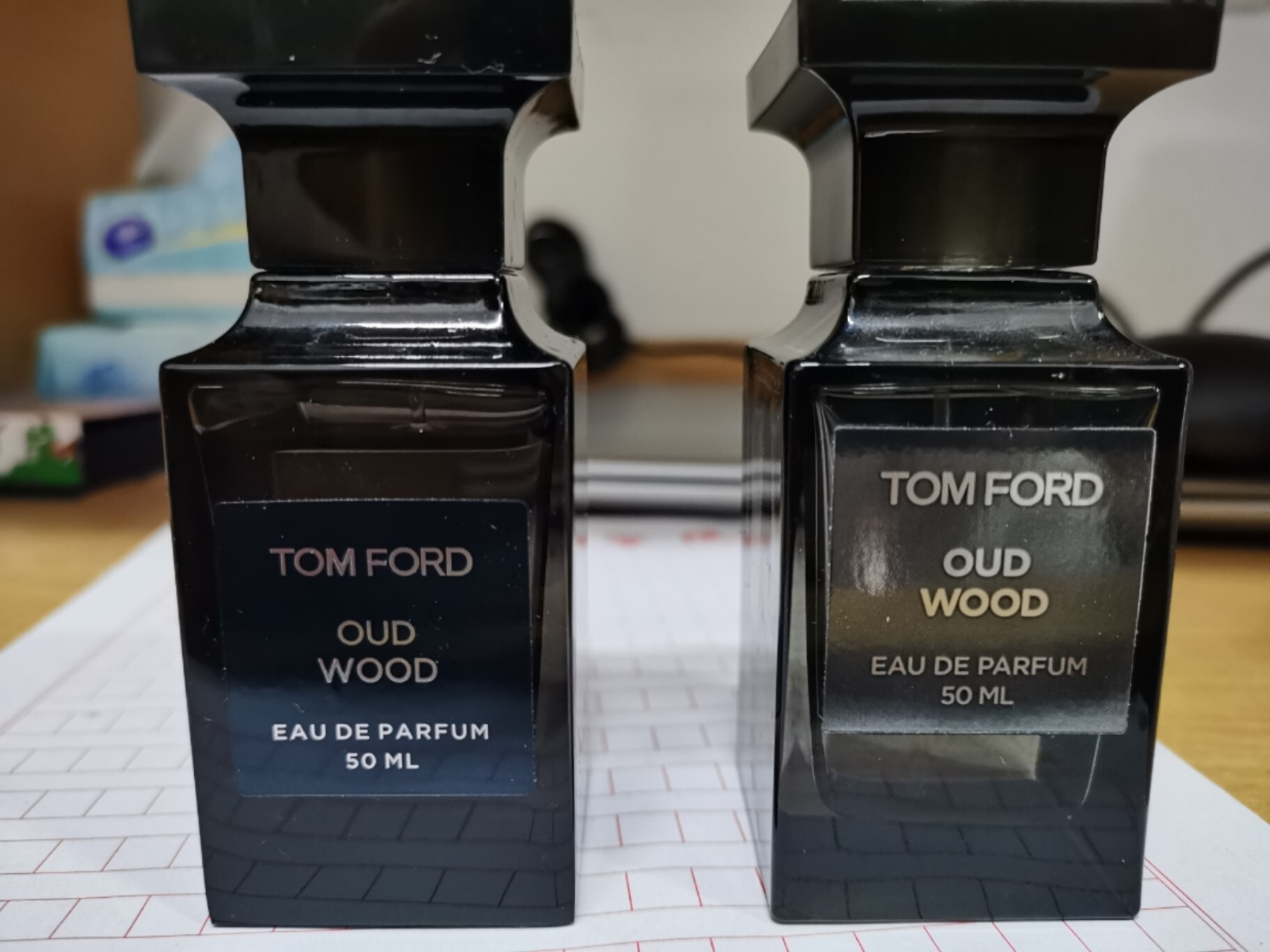 tf乌木真假鉴定帖 最近在某鱼入了两瓶tf乌木沉香,一瓶真的,一瓶假的