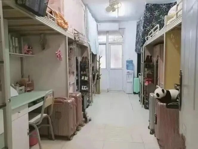成都体育学院宿舍图来啦!