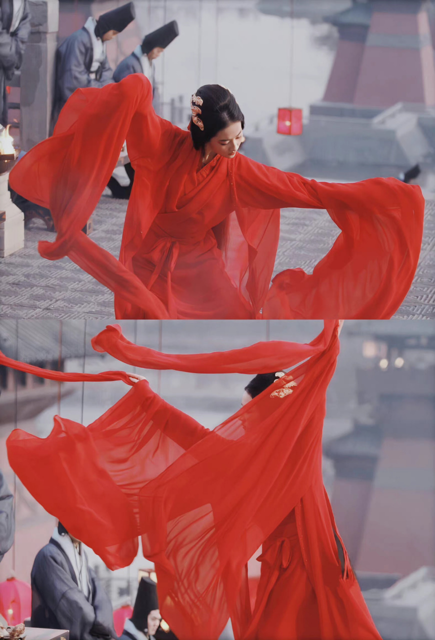 刘亦菲 刘亦菲红衣战神!哪个造型最让你怦然心动?@刘亦菲