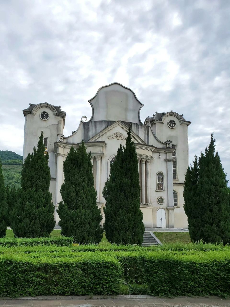 西安周边游———周至大秦寺 楼观台西一点,不过景区好像最近没开