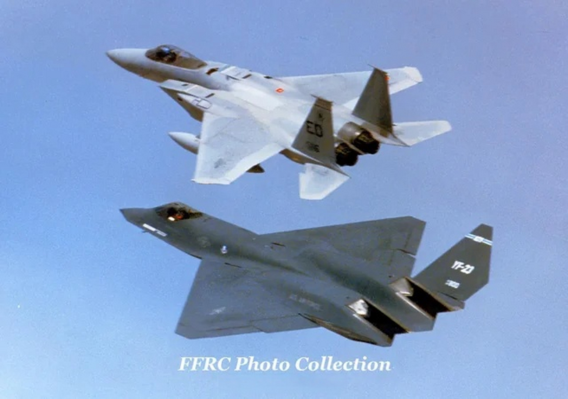 02#趣聊军事圈# f-15c与yf-23战斗机并肩飞行