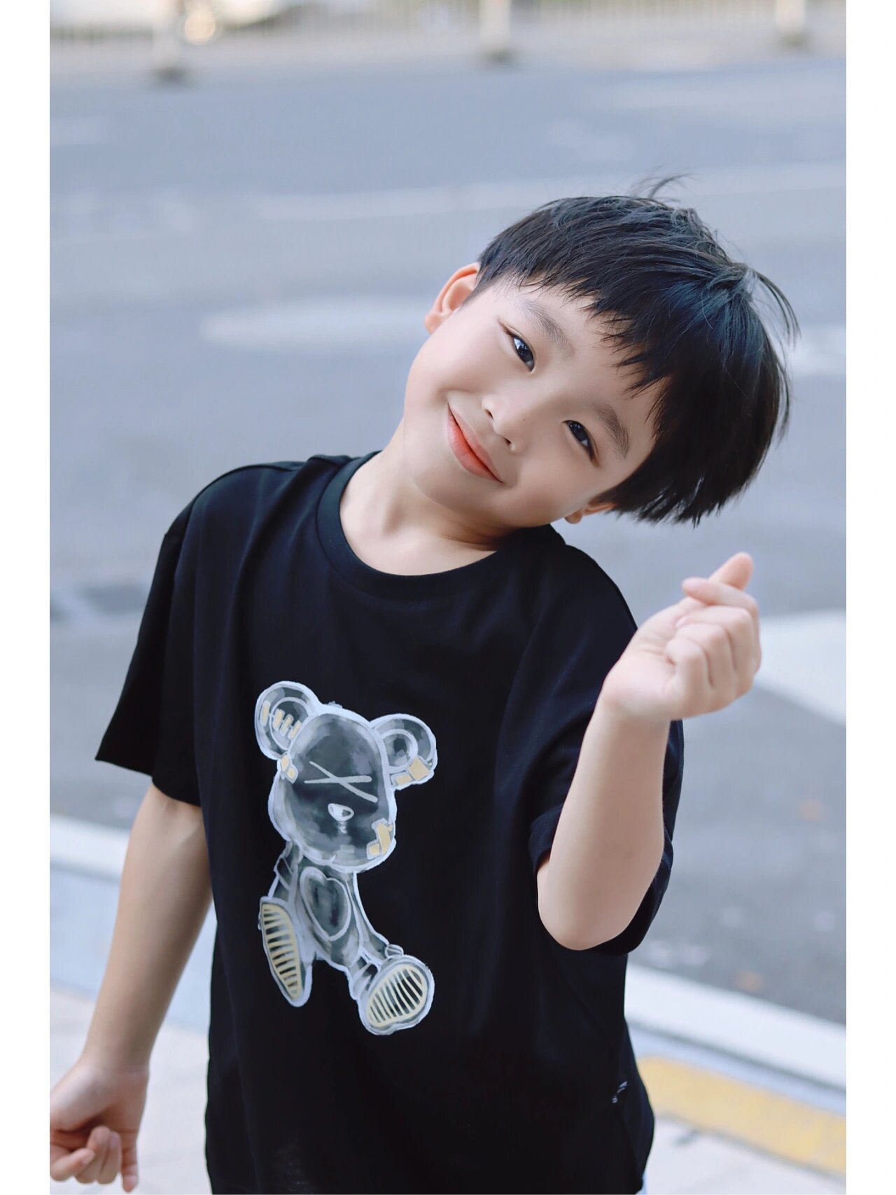 高情商晒娃文案|你就是我心尖尖上的男孩呀~ 1.