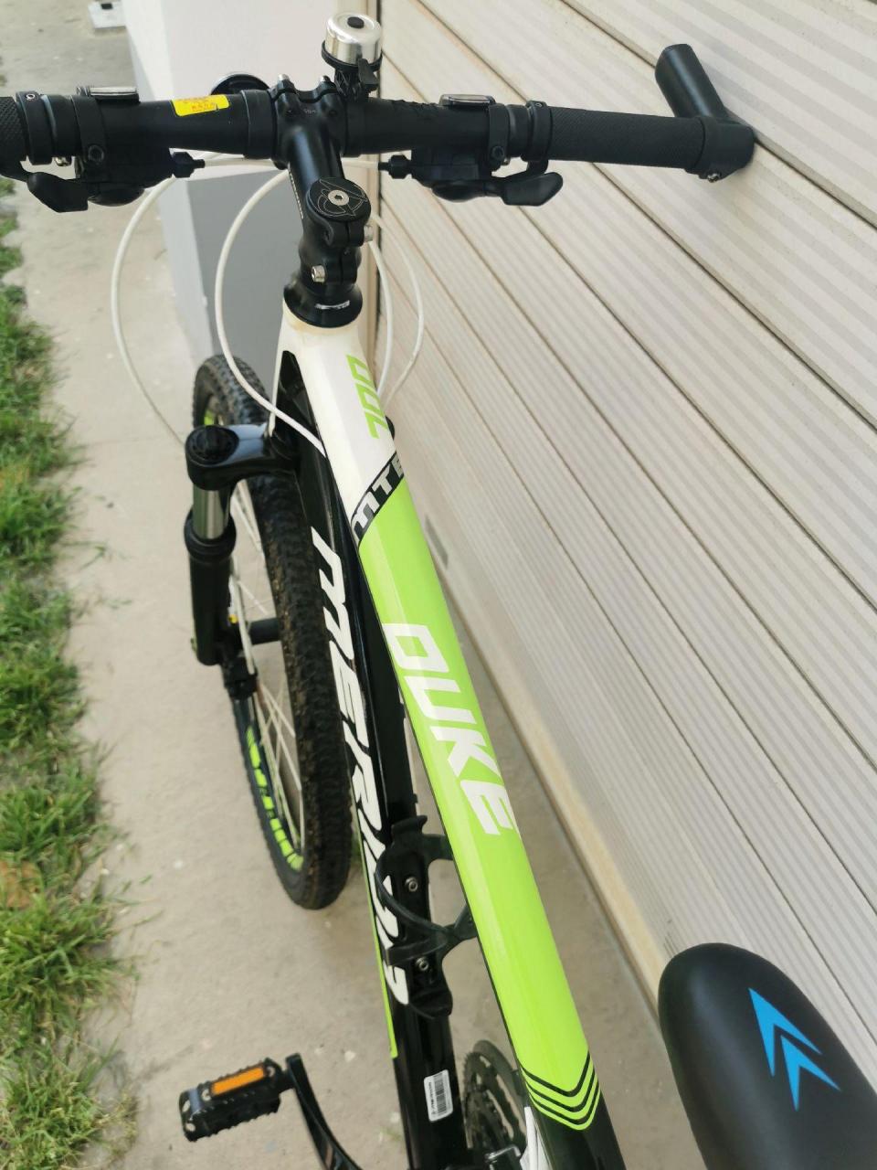 原装正品美利达公爵700山地车,难得一见的精品车况,外观完好,无磕碰