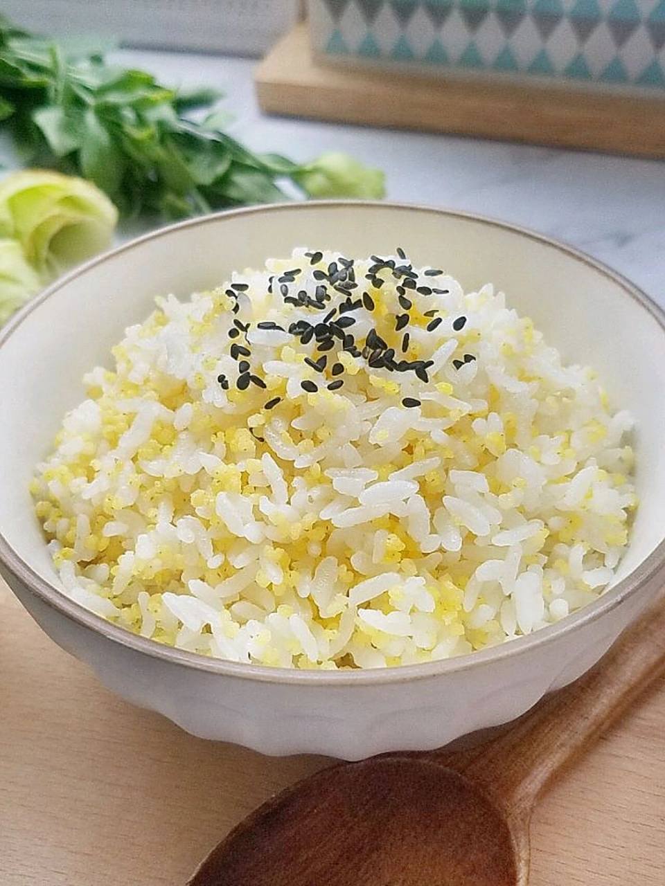 五常大米加小米97一个菜都不吃,就这样简单!