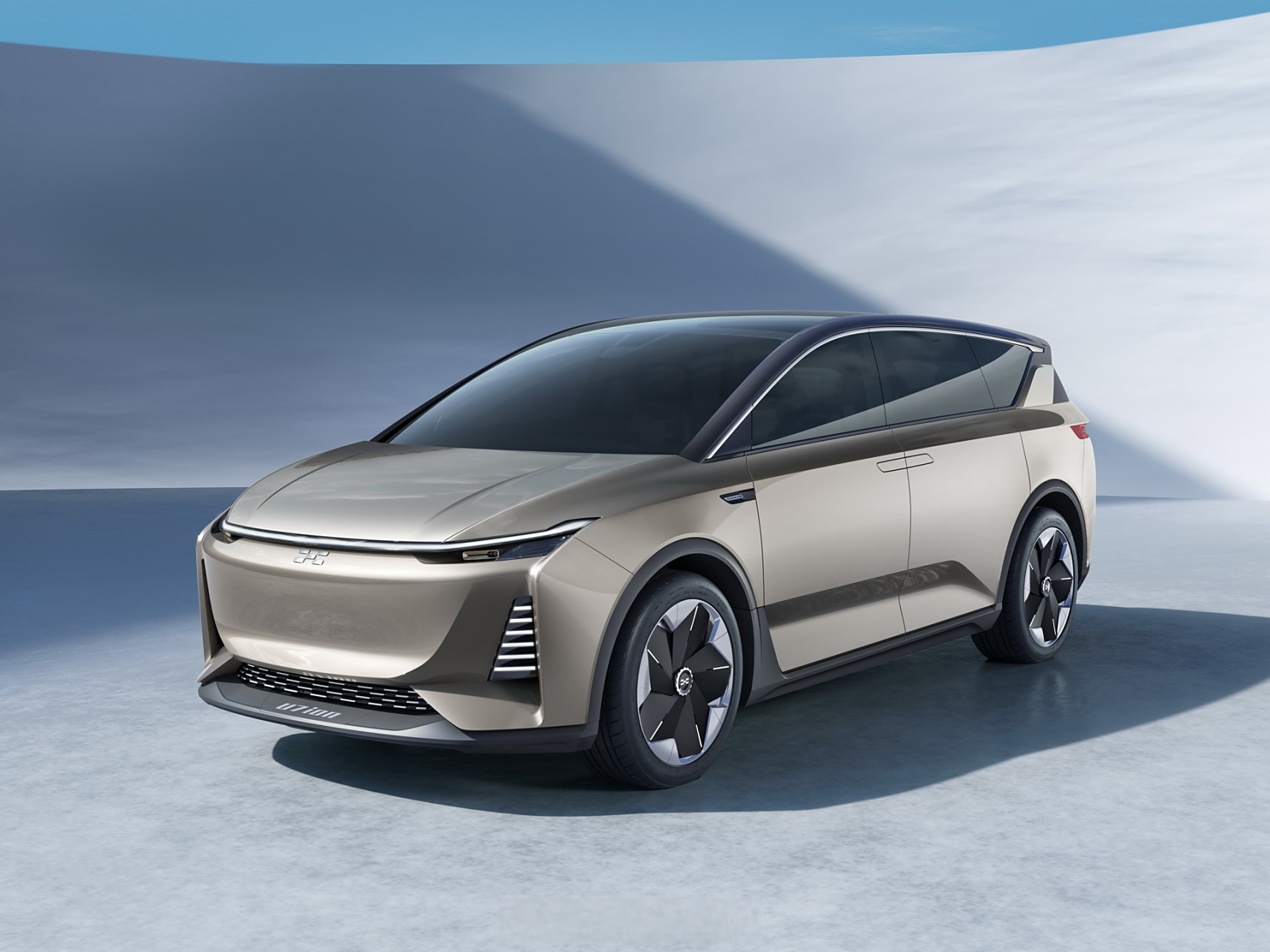 我就随便问一句,这个爱驰u7是不是已经凉透了?