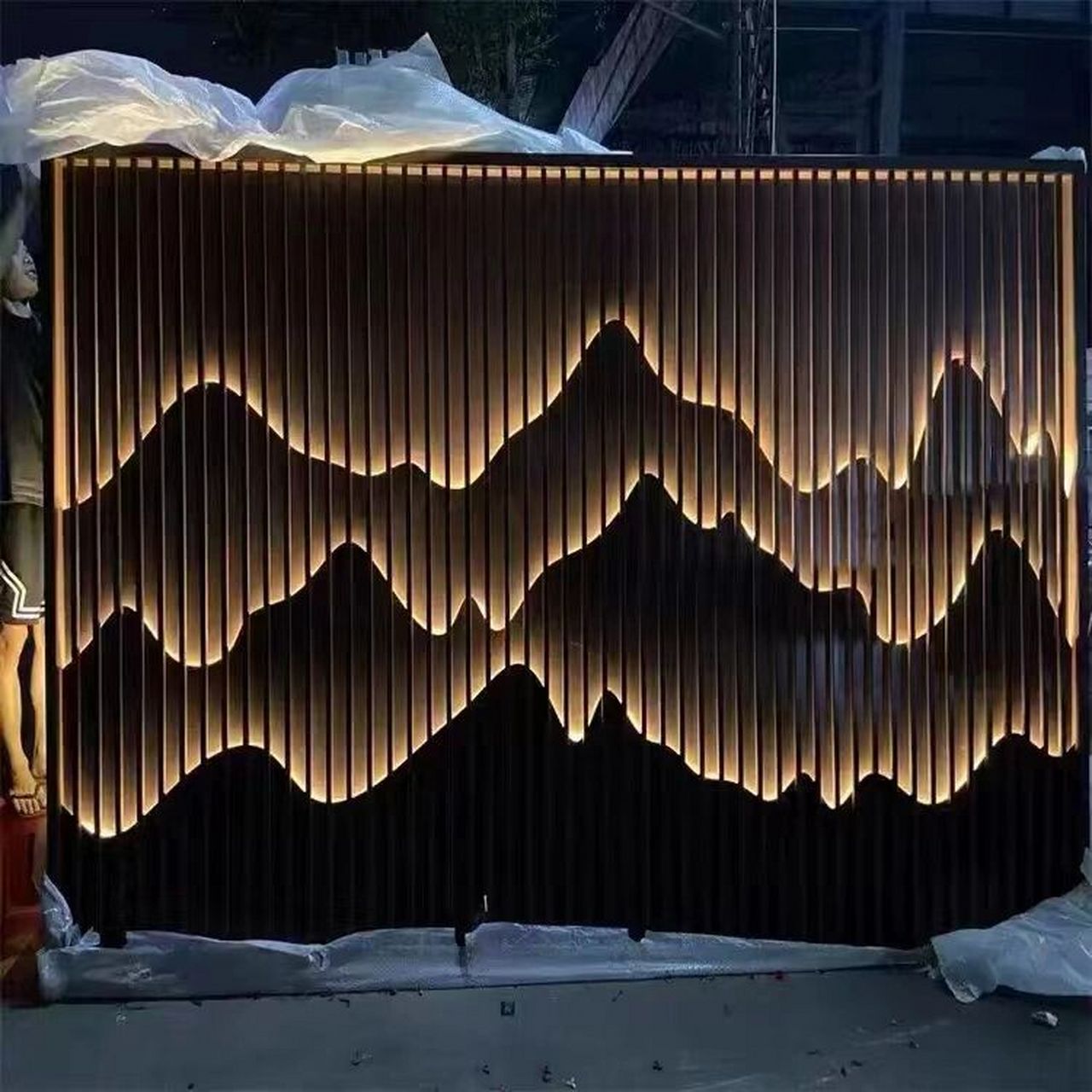 中式铝屏风背景墙 中式山水假山 铝屏风背景墙室内外装修茶室庭院客厅