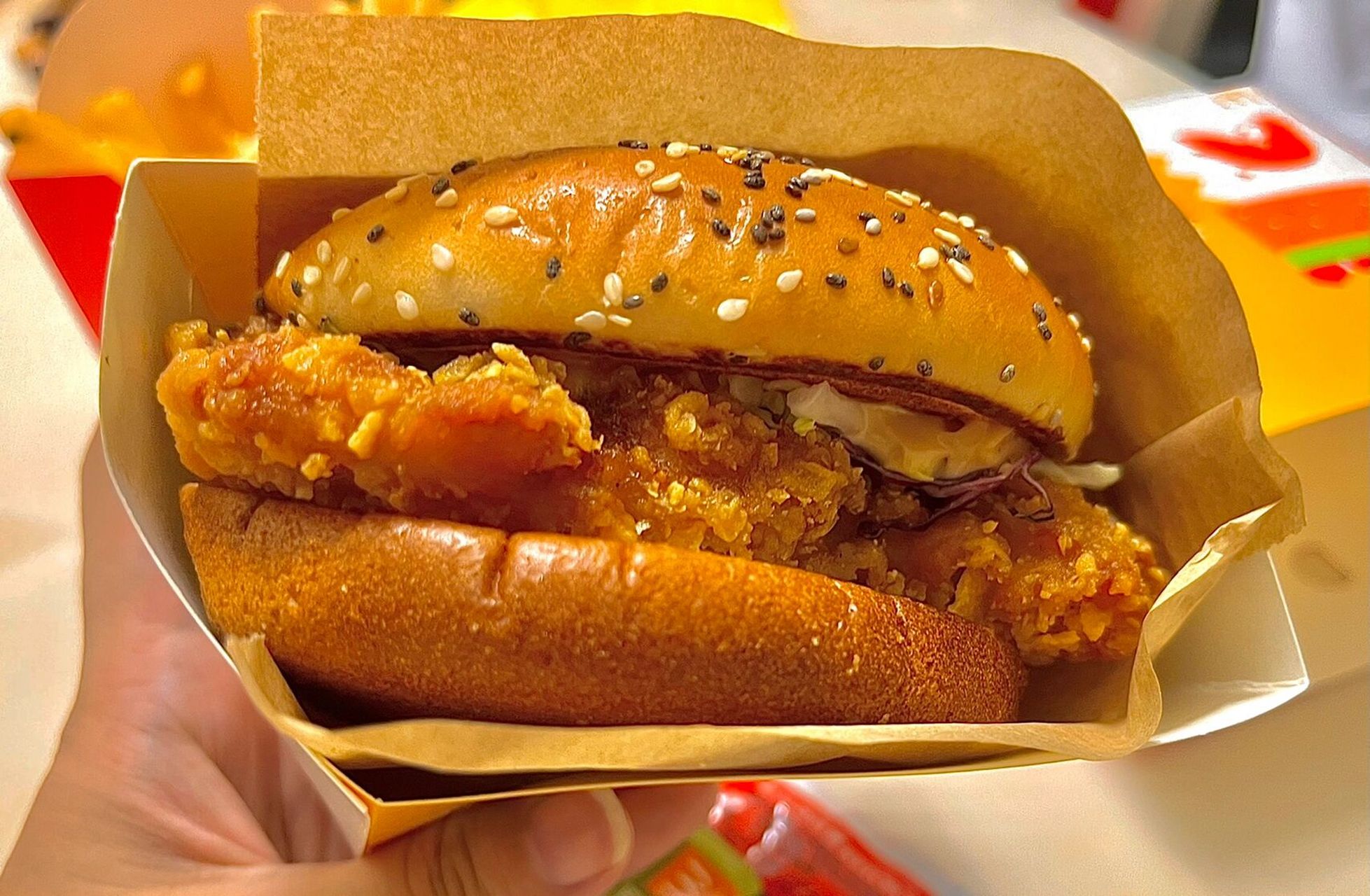 坐月子|第二十天 吃了麦当劳新品汉堡92 麦当劳92的这款汉堡肉还