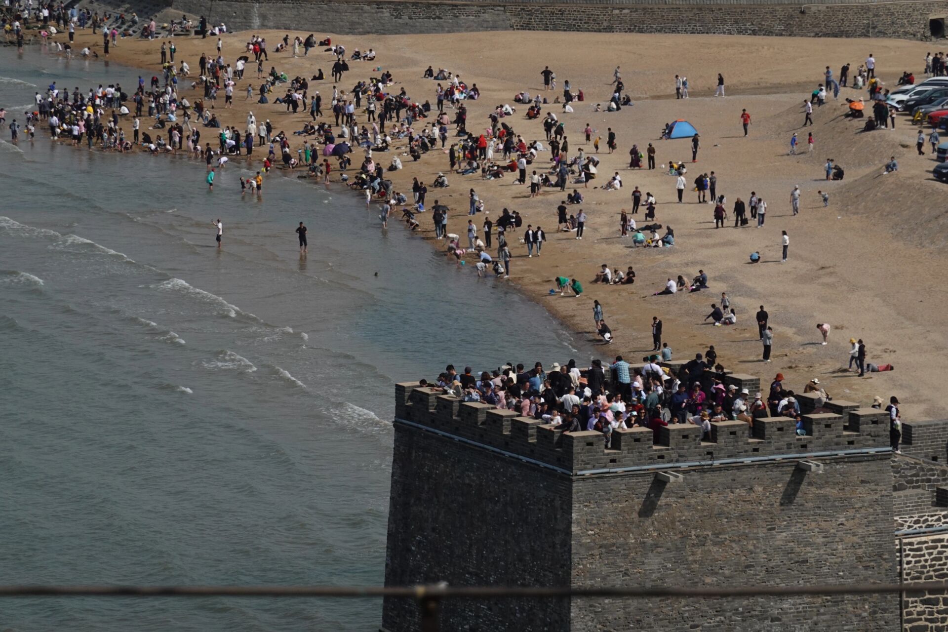 蓬莱好天气 天挺热,人不少