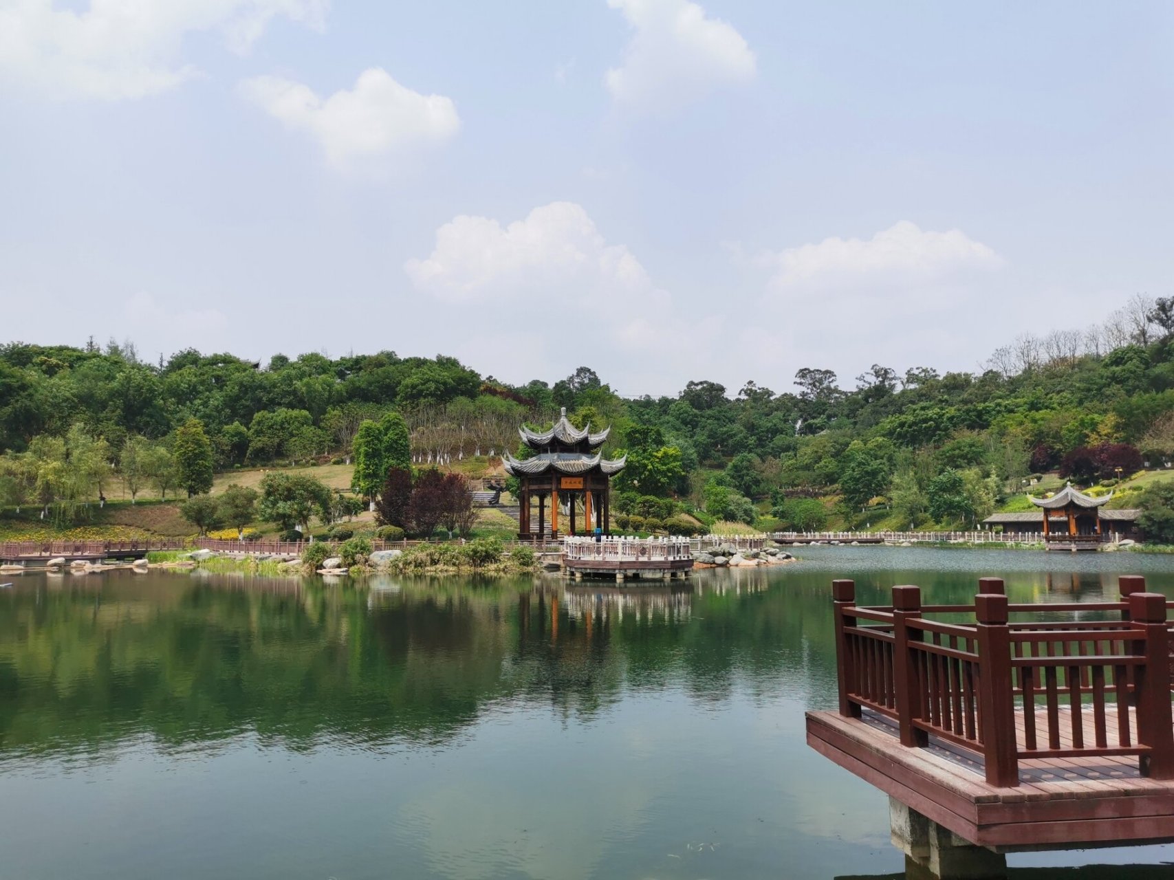 凤岭公园 资阳的凤岭公园 天气很好 景色很美