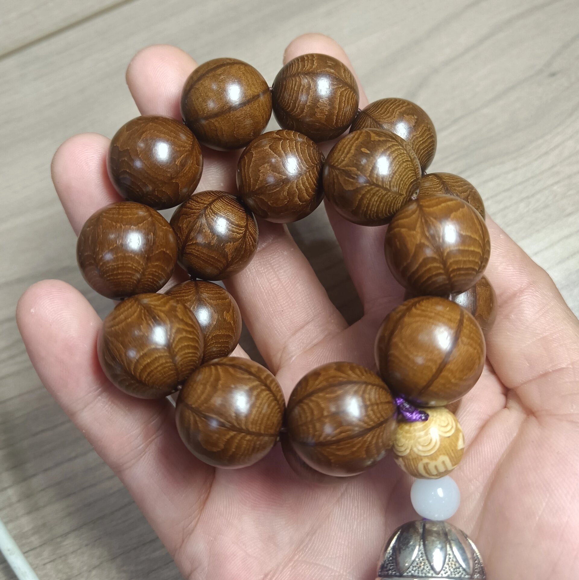 精品老料六道木手串