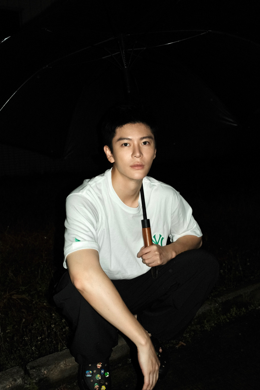 7415#王乾越庄远##某年某越某日#  230328 6