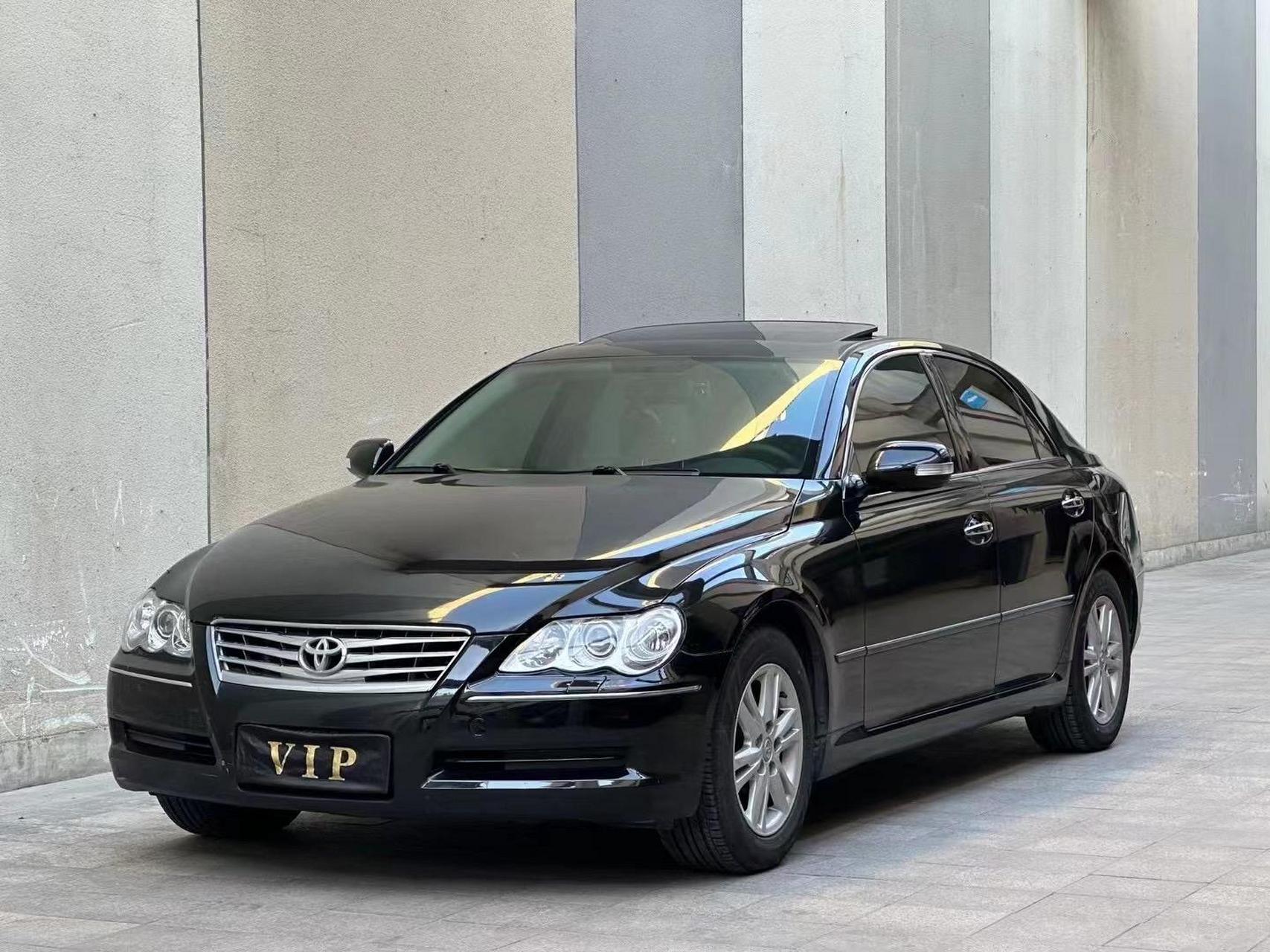 2008年丰田锐志2.