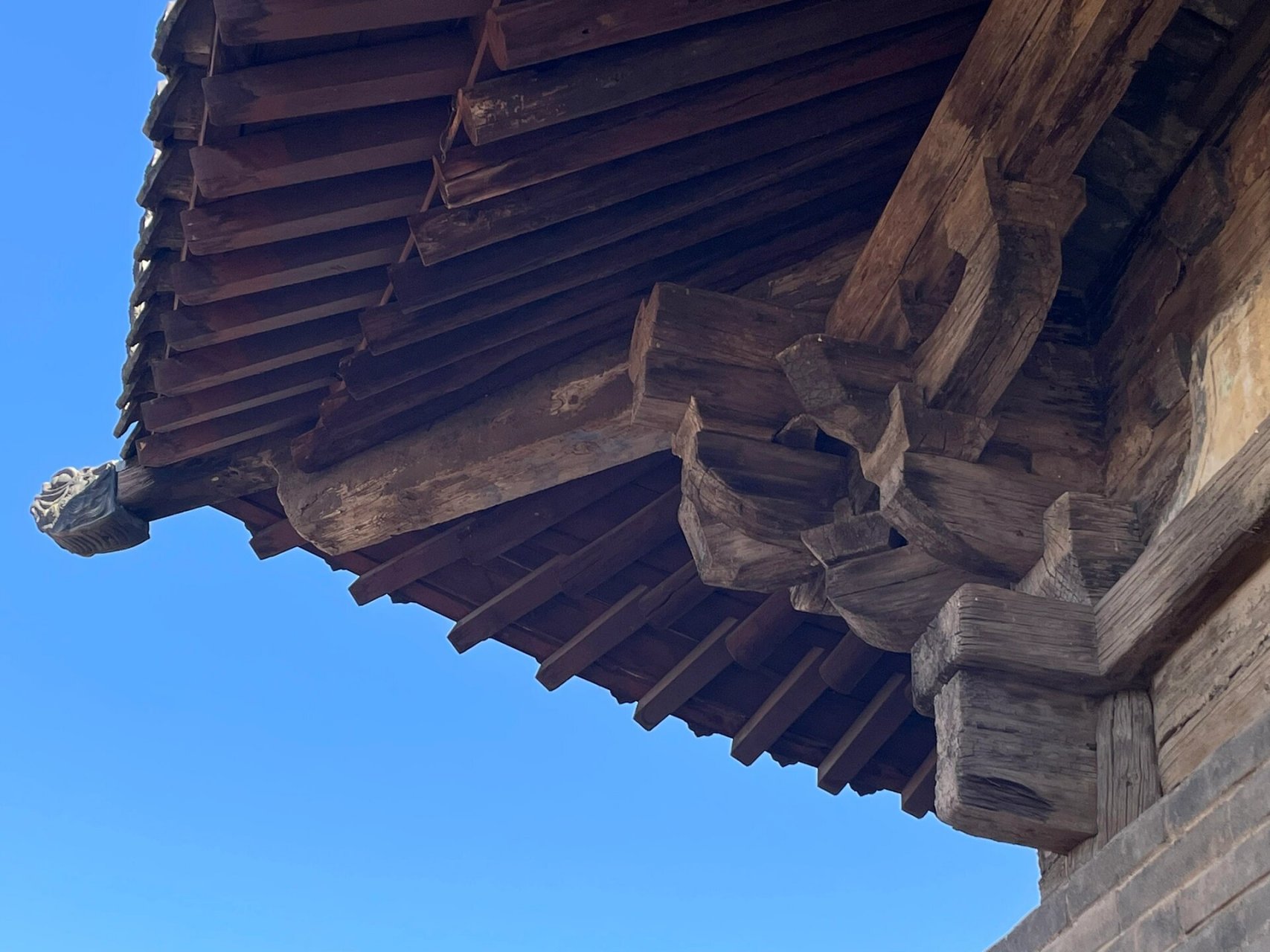 大同浑源县荆庄大云寺 荆庄大云寺(国五)位于浑源县东坊城乡荆庄村.