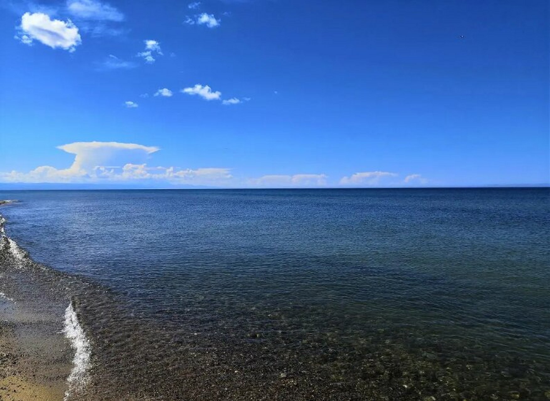 青海湖到底是咸水湖还是淡水湖_【青海湖是咸水湖还是淡水湖有鱼吗】