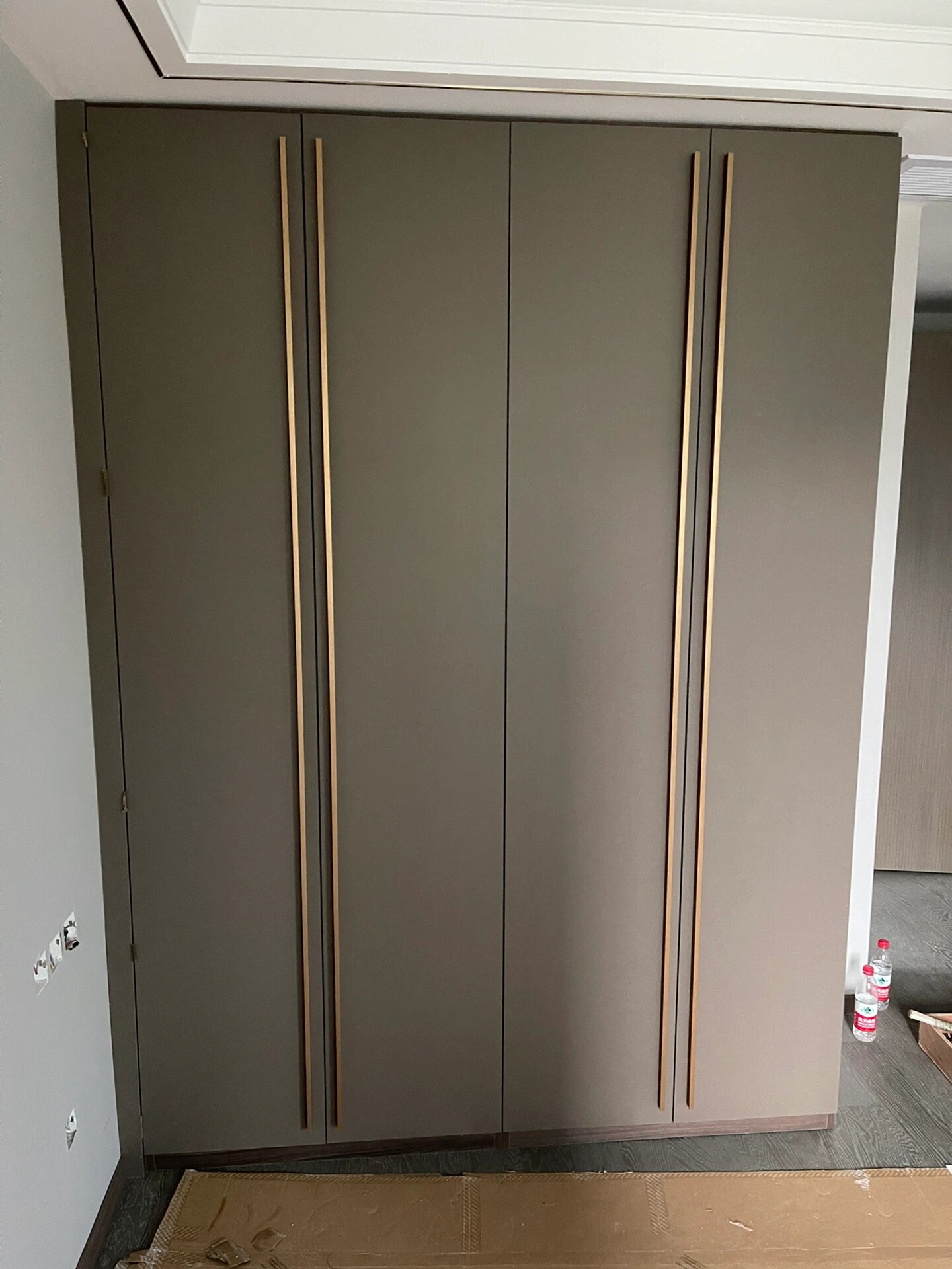 欧派进口铰链五金哪个好 英国titus泰特斯,意大利salice萨俪奇,奥地利