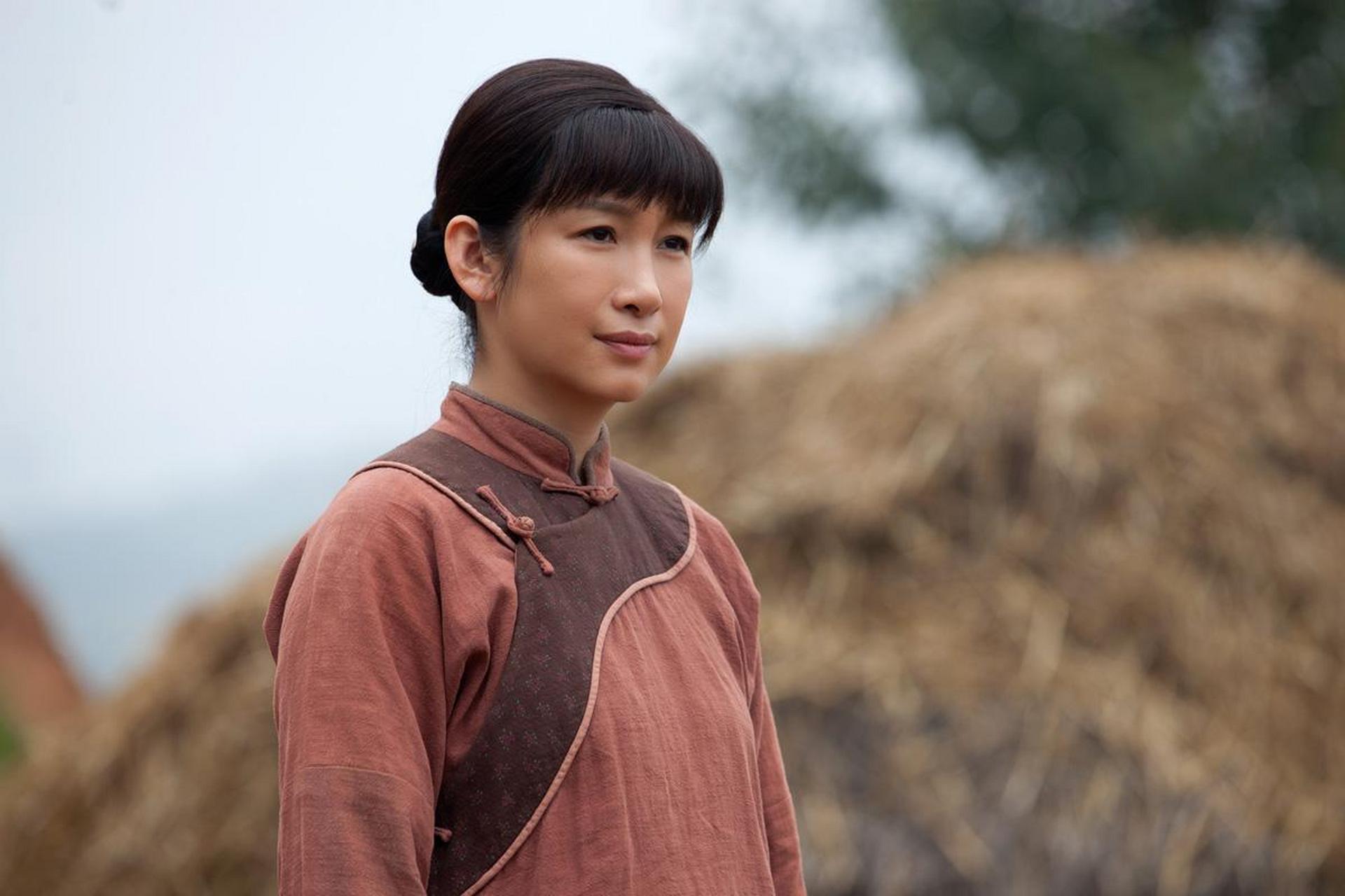 6亿的电视剧《白鹿原》,张嘉译邀请秦海璐出演他的第7任妻子,没想到却