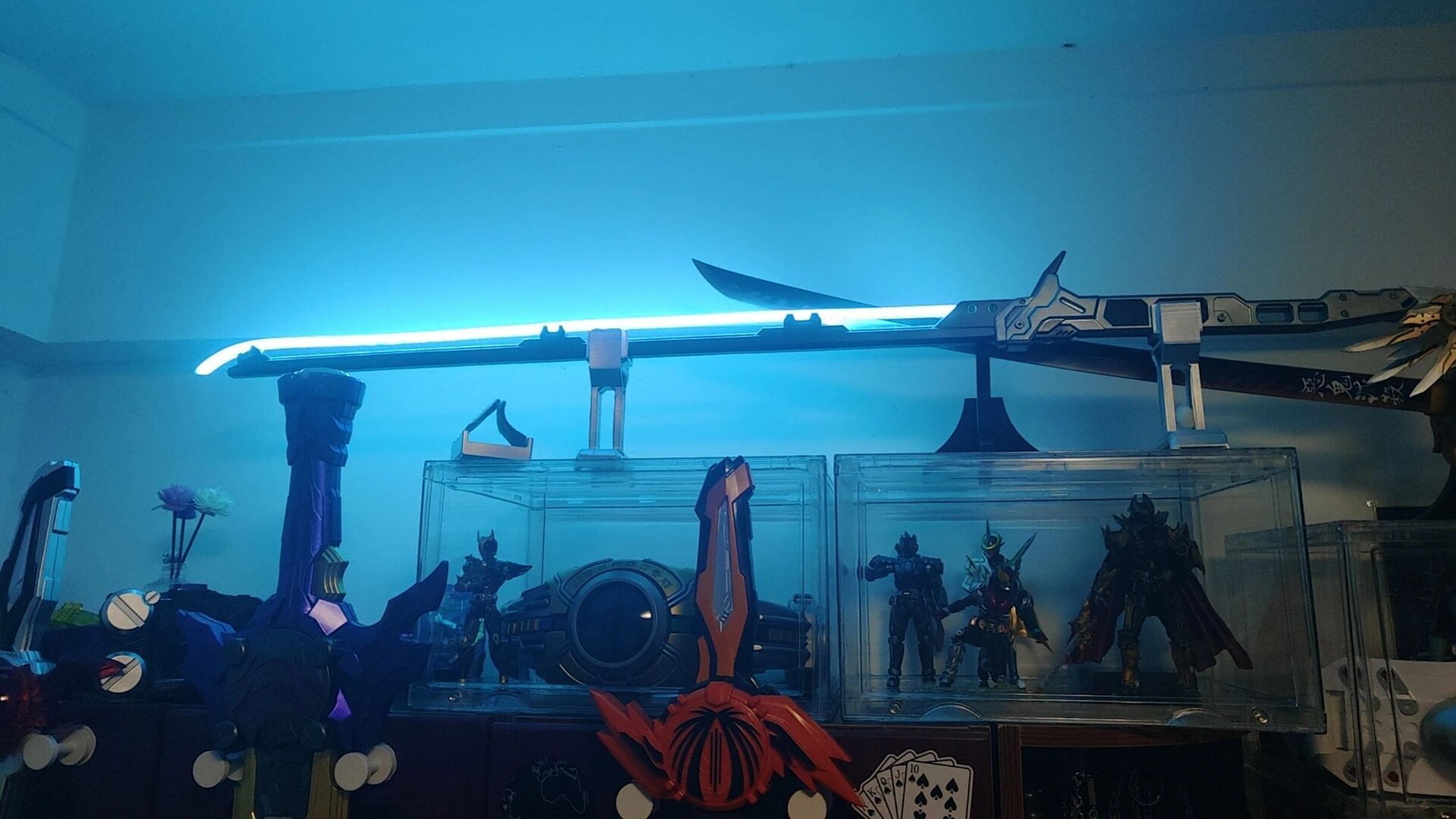 赛博朋克热能武士刀 热能武士刀真的帅啊