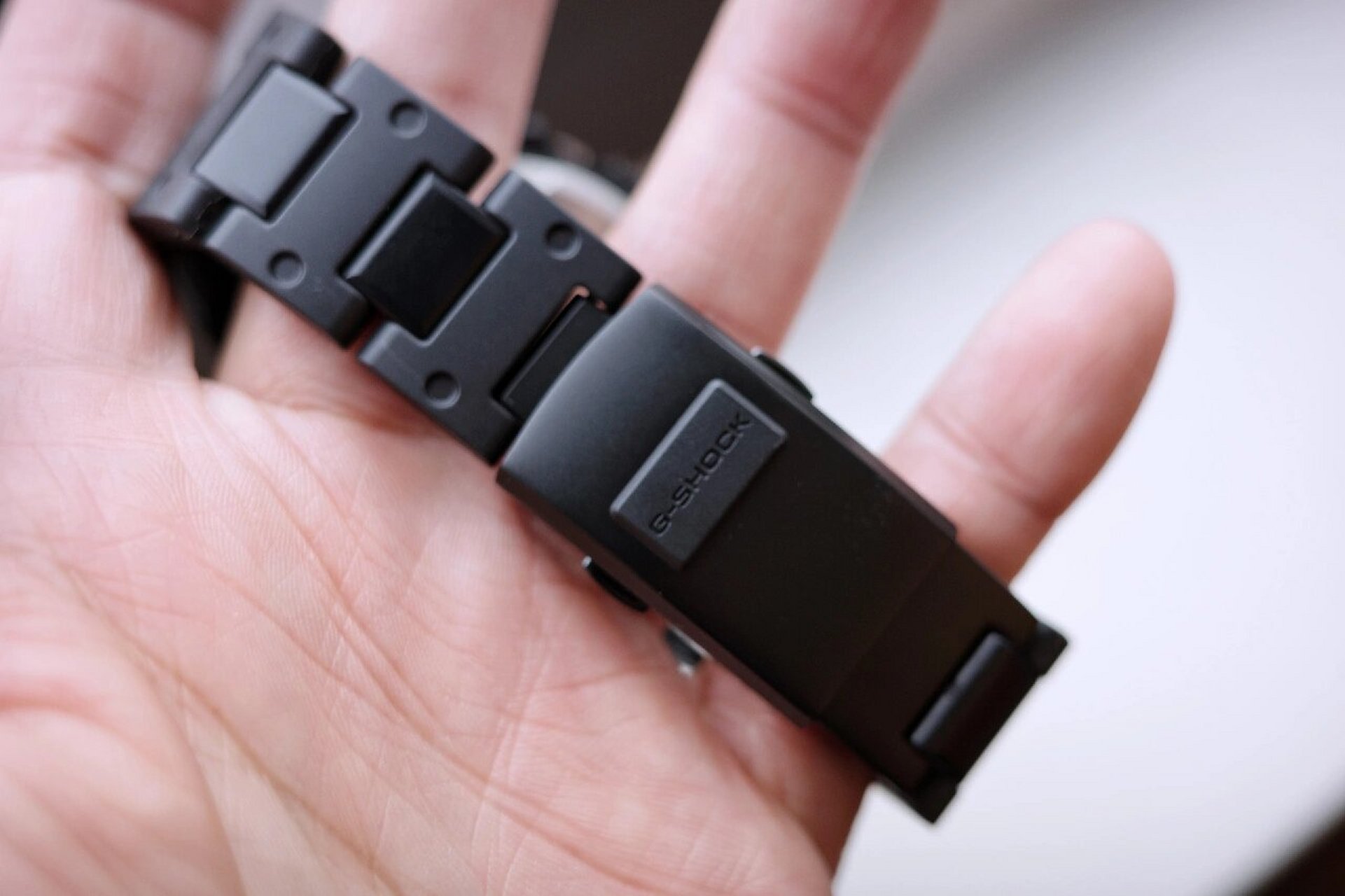 最好看的蓝牙小方块小金圈 卡gwb5600bc-1d 卡西欧出过很多金圈小方块