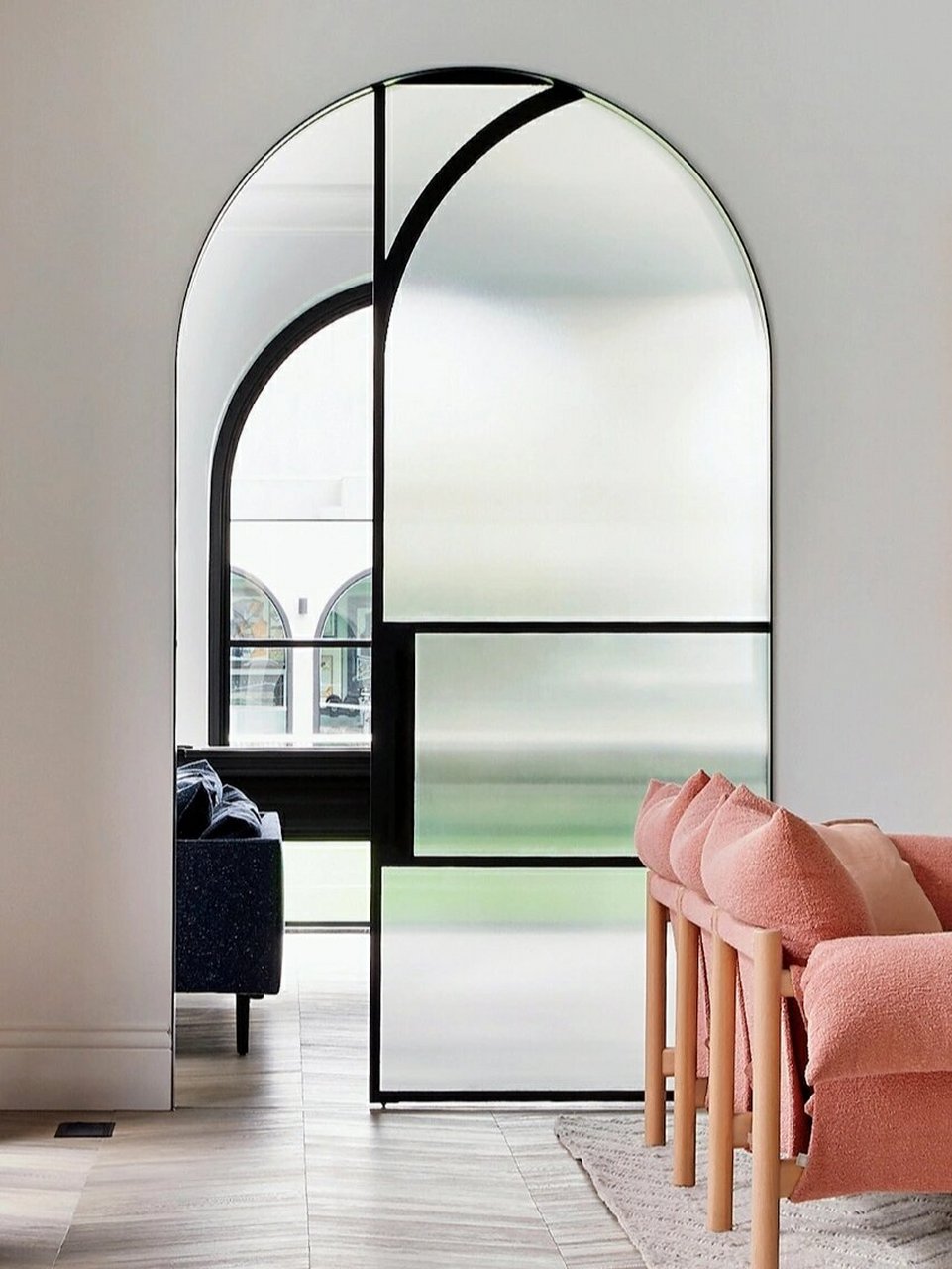 拱形门 | 打卡长虹玻璃的又一新造型9515 ?