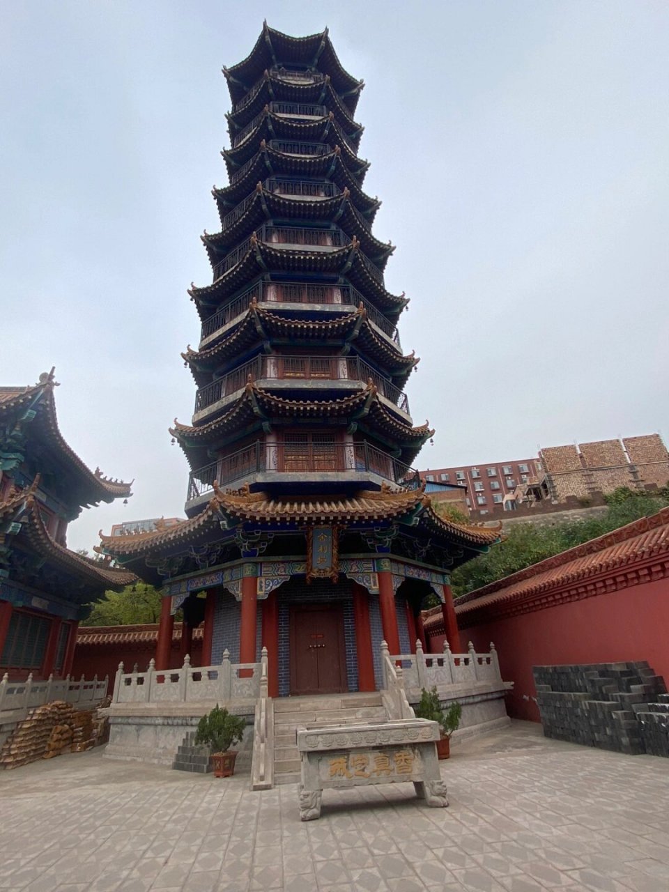 武安市 河北省武安市市区景点:武安龙泉寺是一座与佛教寺院结合而建的