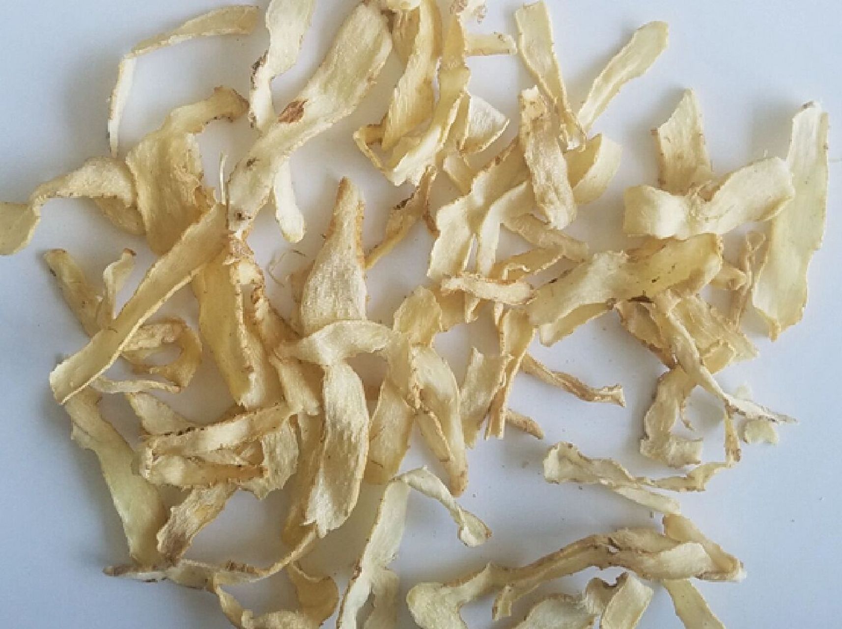 每日认识一味中药——玉竹 【药用部位】百合科植物玉竹的干燥块茎.