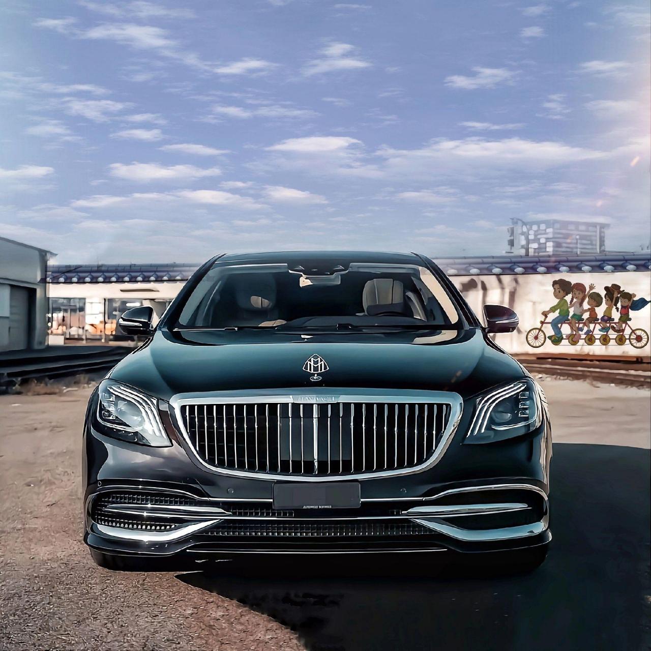 艾特你身边的小富婆,给你整一辆迈巴赫s650