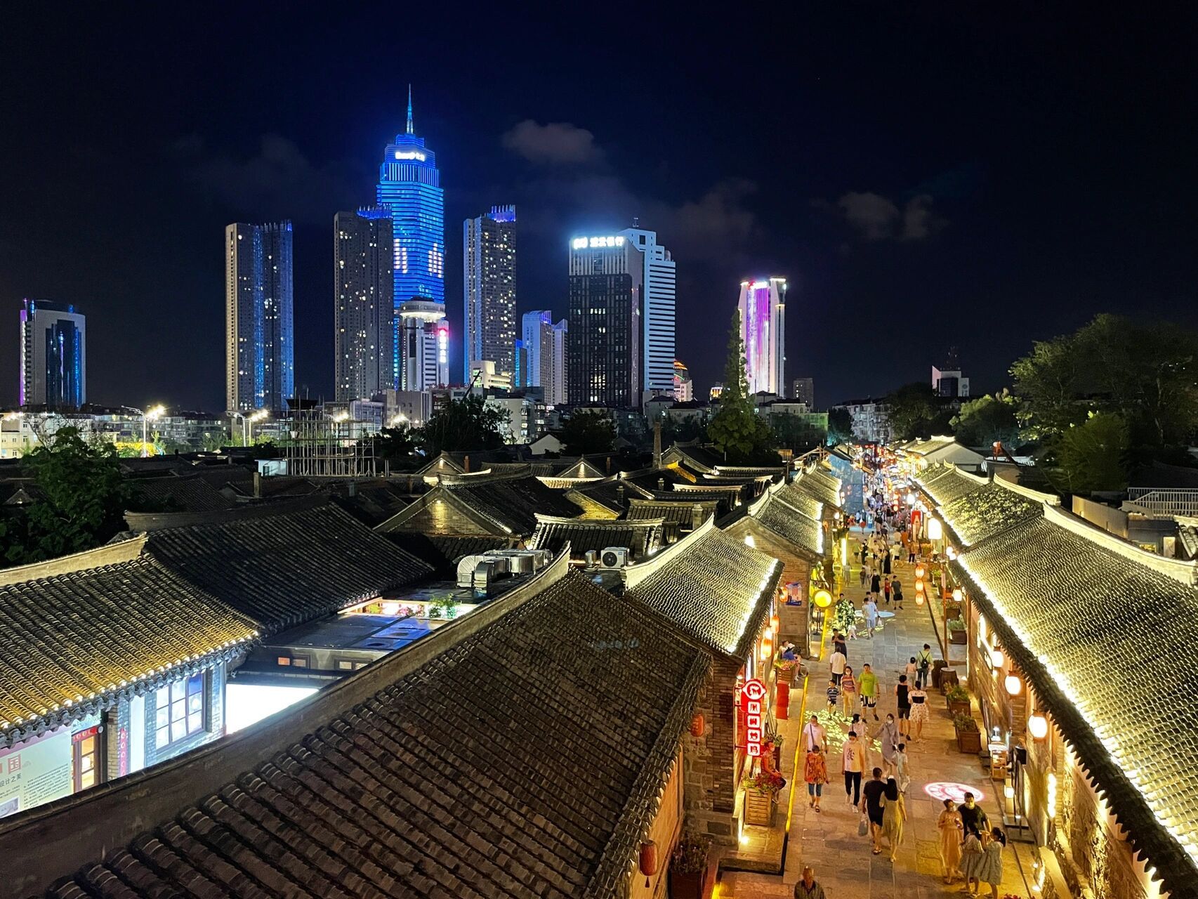 所城里的浪漫93 烟台又一处浪漫打卡地——所城里 夹心胡同大78