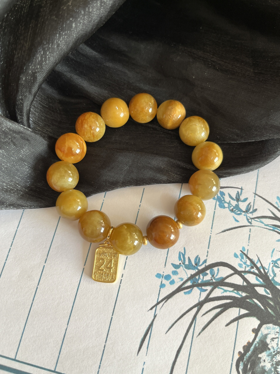 糖色·岫玉花玉玉石王手串13mm  可盘玩 这个光感绝佳,特别亮的一串