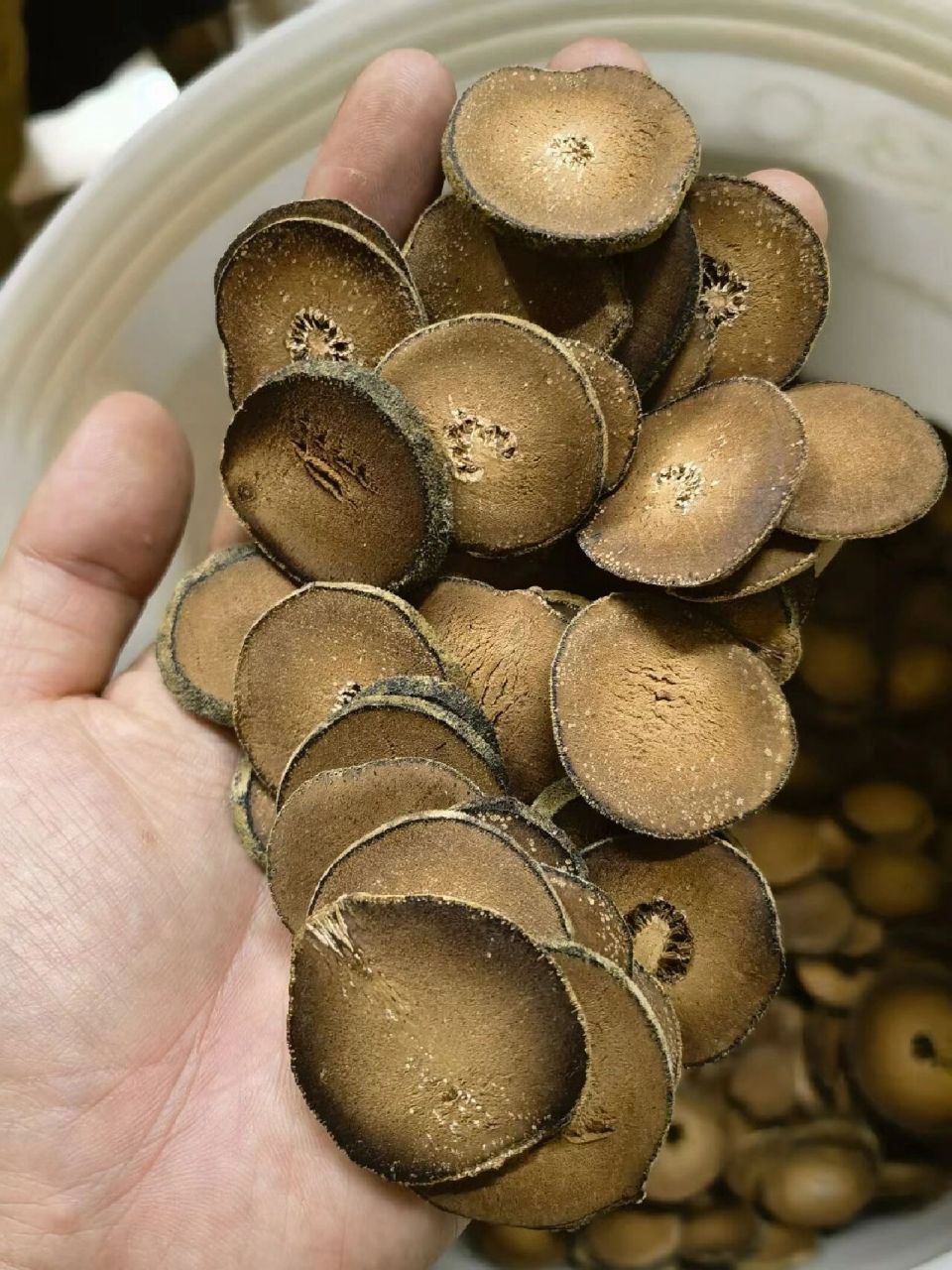 长期喝化橘红茶的, 注意,副作用,要重视. 有朋友问,长期喝化州橘红的