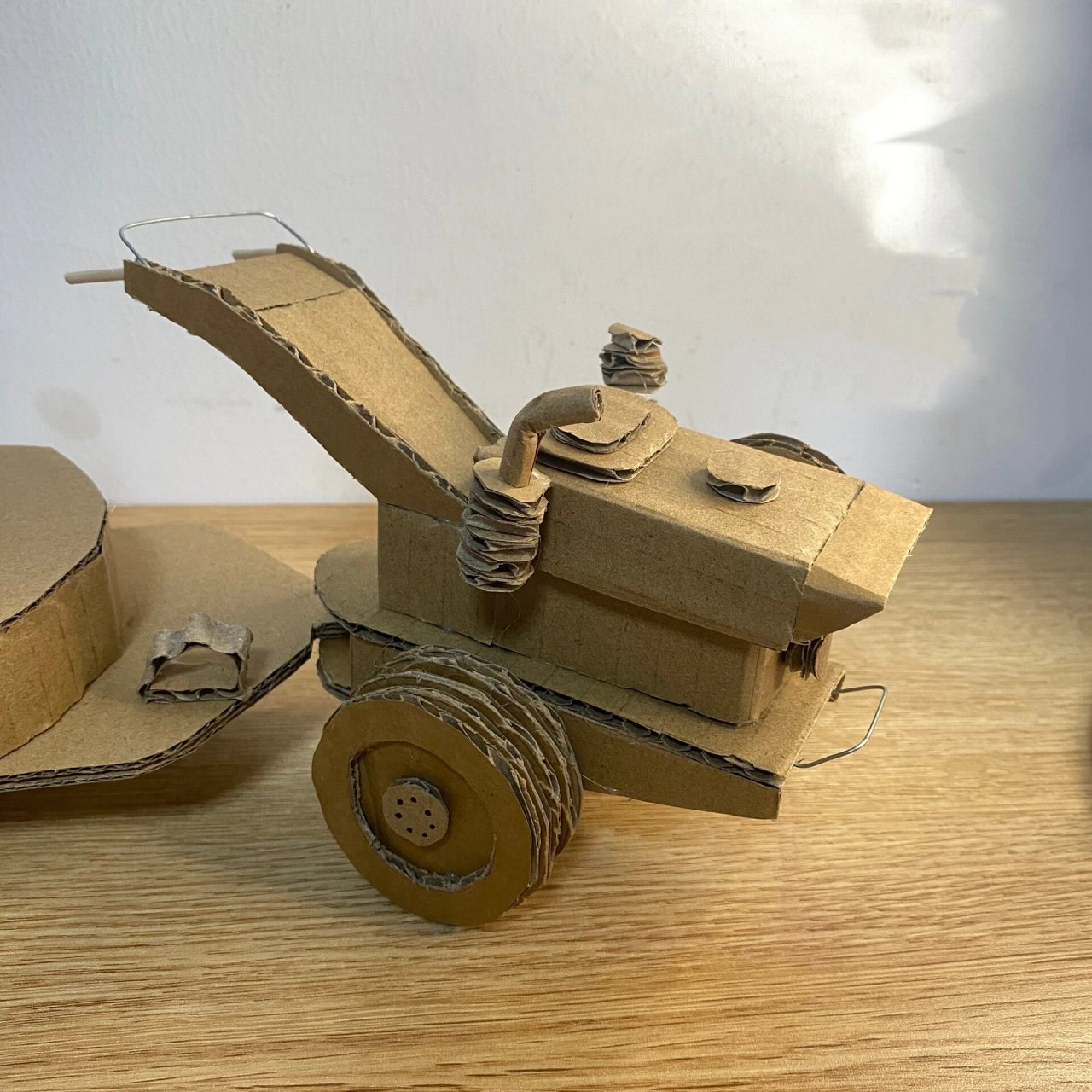 手工拖拉机 #亲子手工diy# #拖拉机# #车# #手工# #我的手工日常