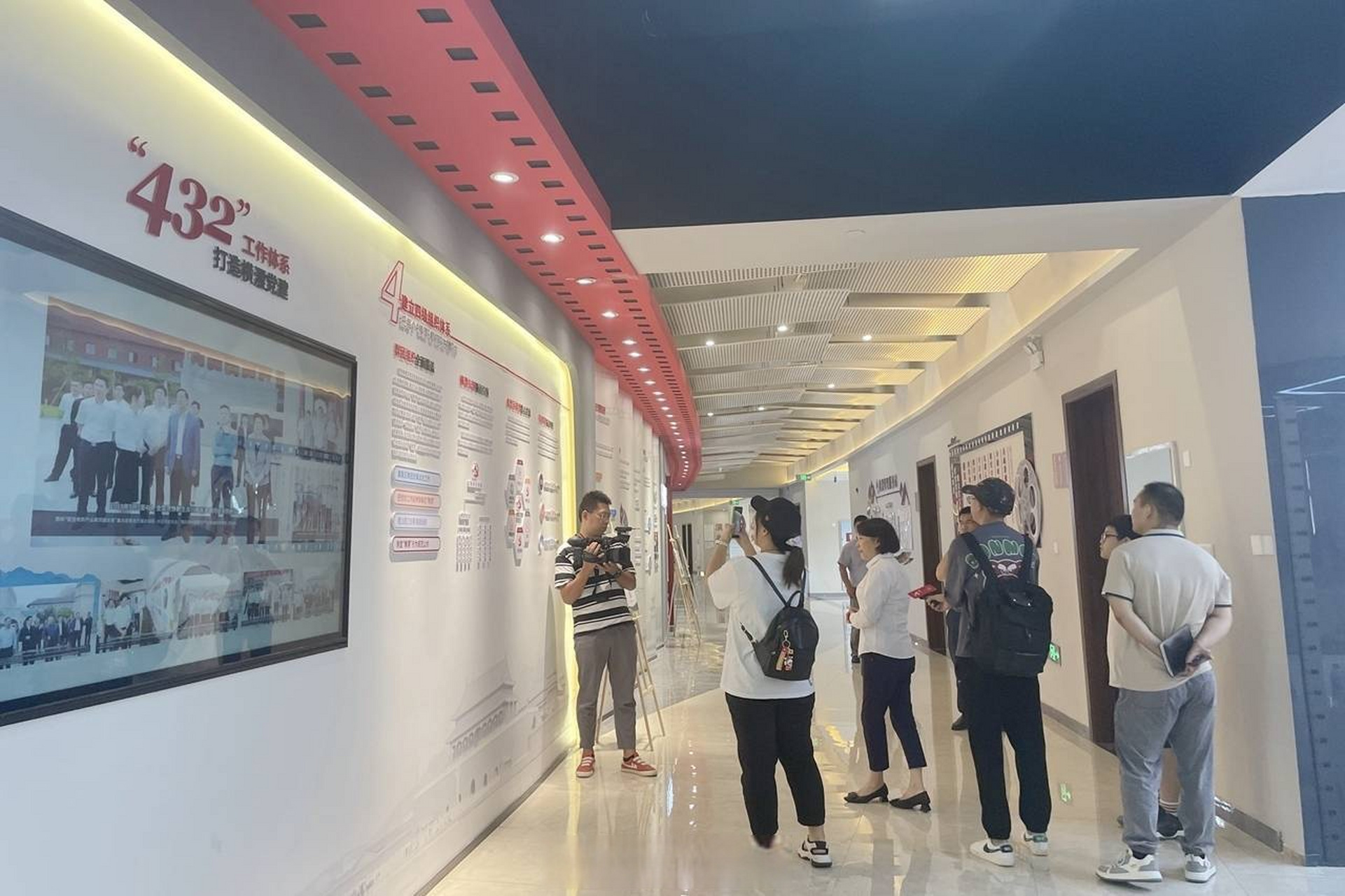 【横店影视城演员公会成立20年 助力13万"横漂"追梦】"我是北漂转