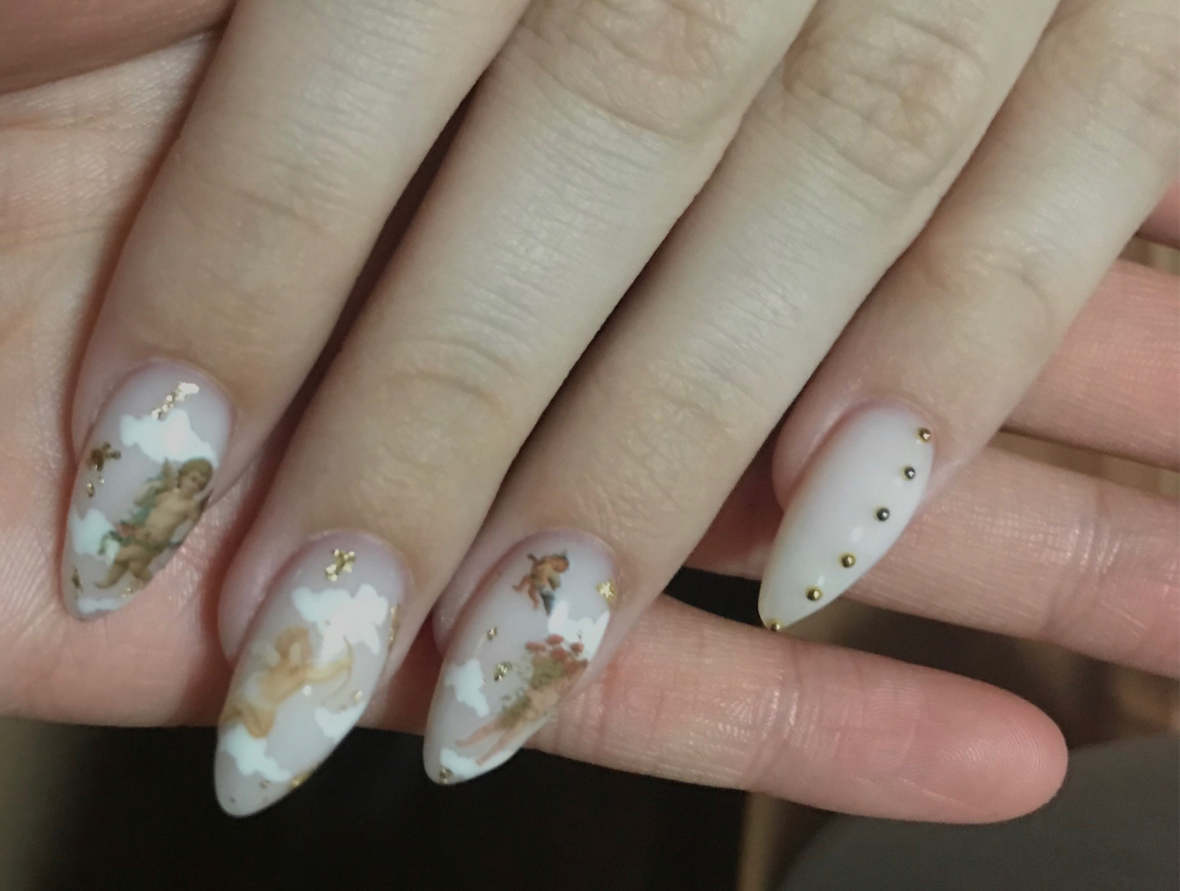 白俄罗斯/绝美的俄式前置美甲! 白俄小姑娘的手,这个造型真的好好看!