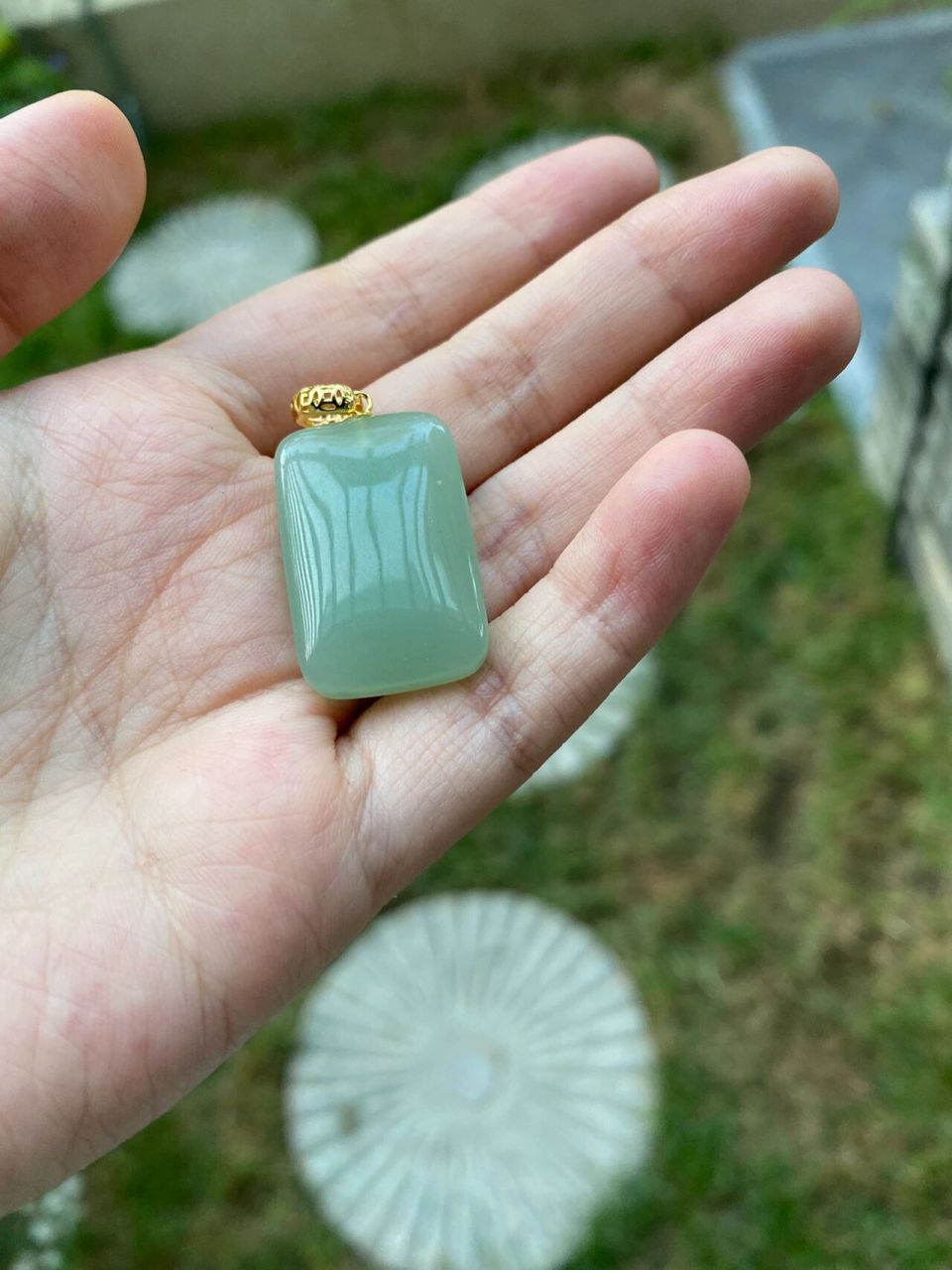 斥巨资买的乳化玻璃仿和田玉到了 最近有点忙,今天才有空把到了好几天