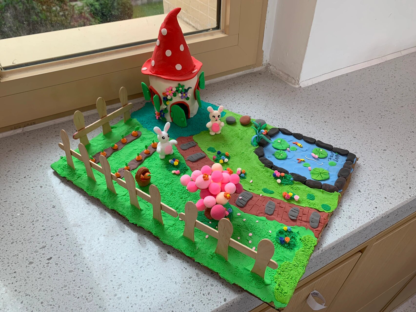 橡皮泥手工制作2——《动物的家