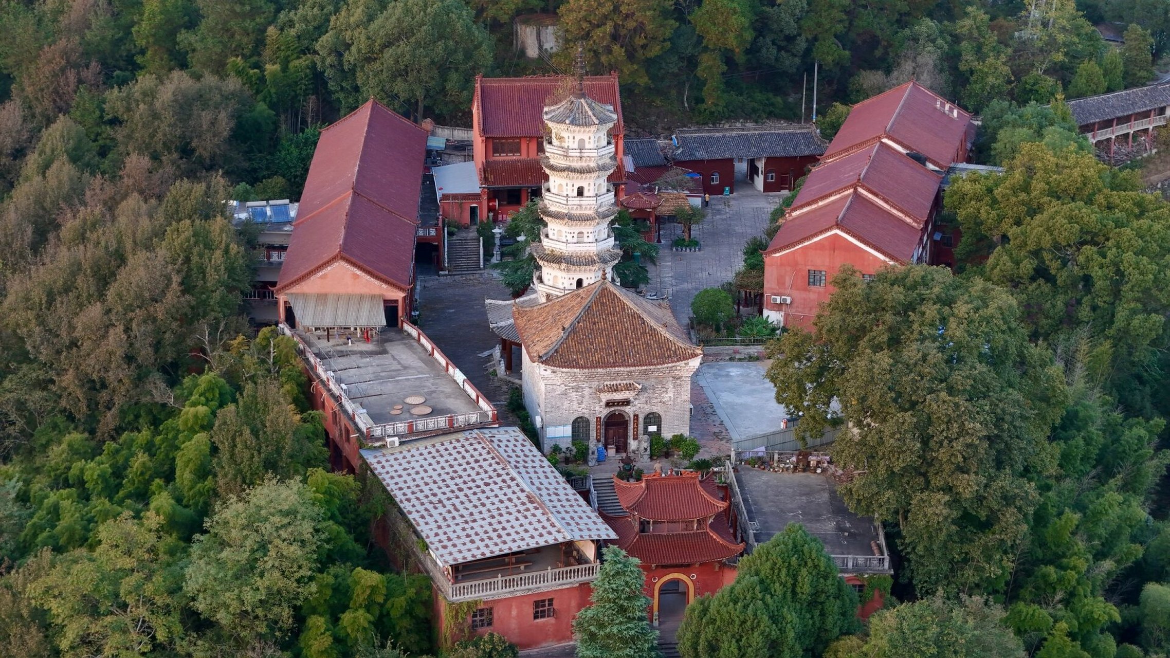 潜山 三祖寺 天柱山山脚的一座历史悠久的佛寺