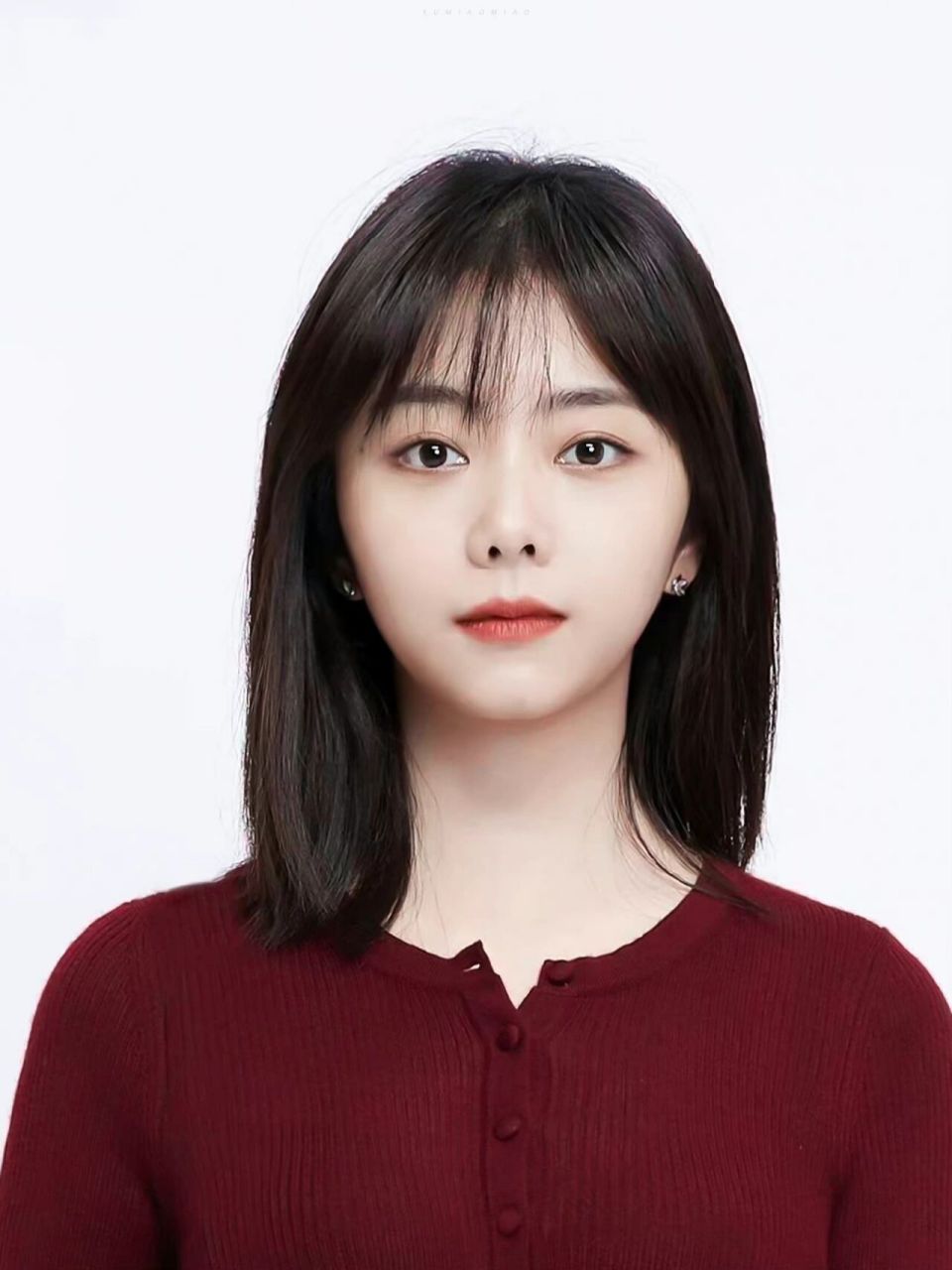 《向风而行》同款发型/锁骨发 留了六年的中分,期间软化剪了一次刘海