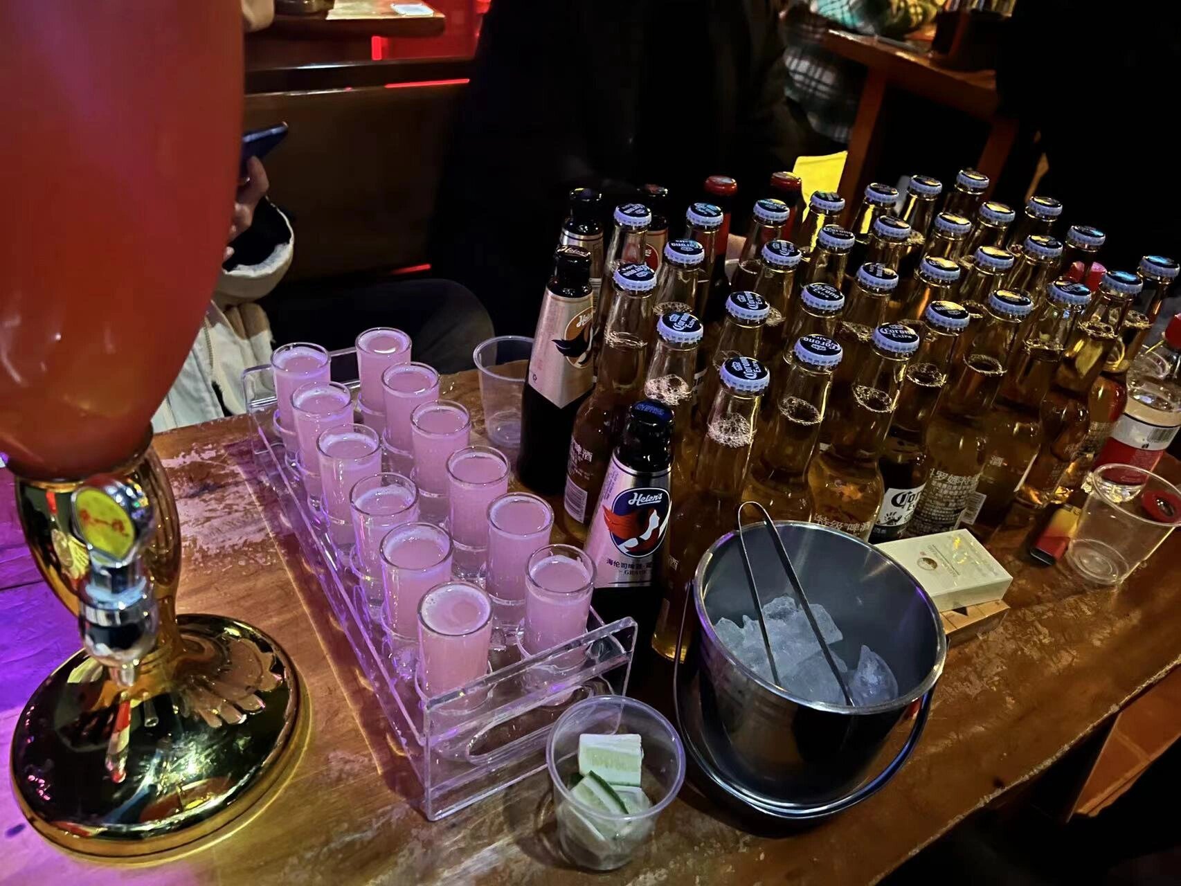 不是营销 别问了 只是一个爱喝酒的酒蒙子罢了 约酒dd!