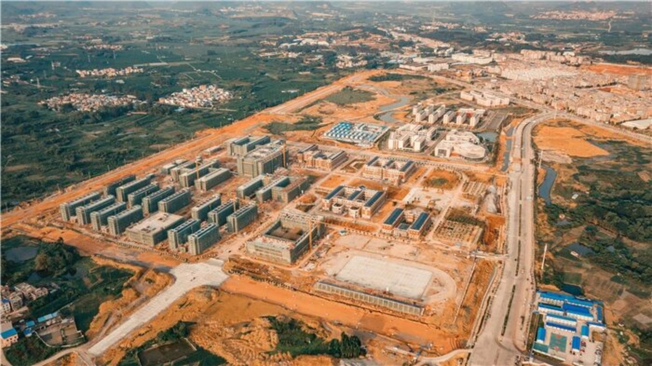 9696广西财经学院(武鸣校区)9696 广西财经学院武鸣校区占地