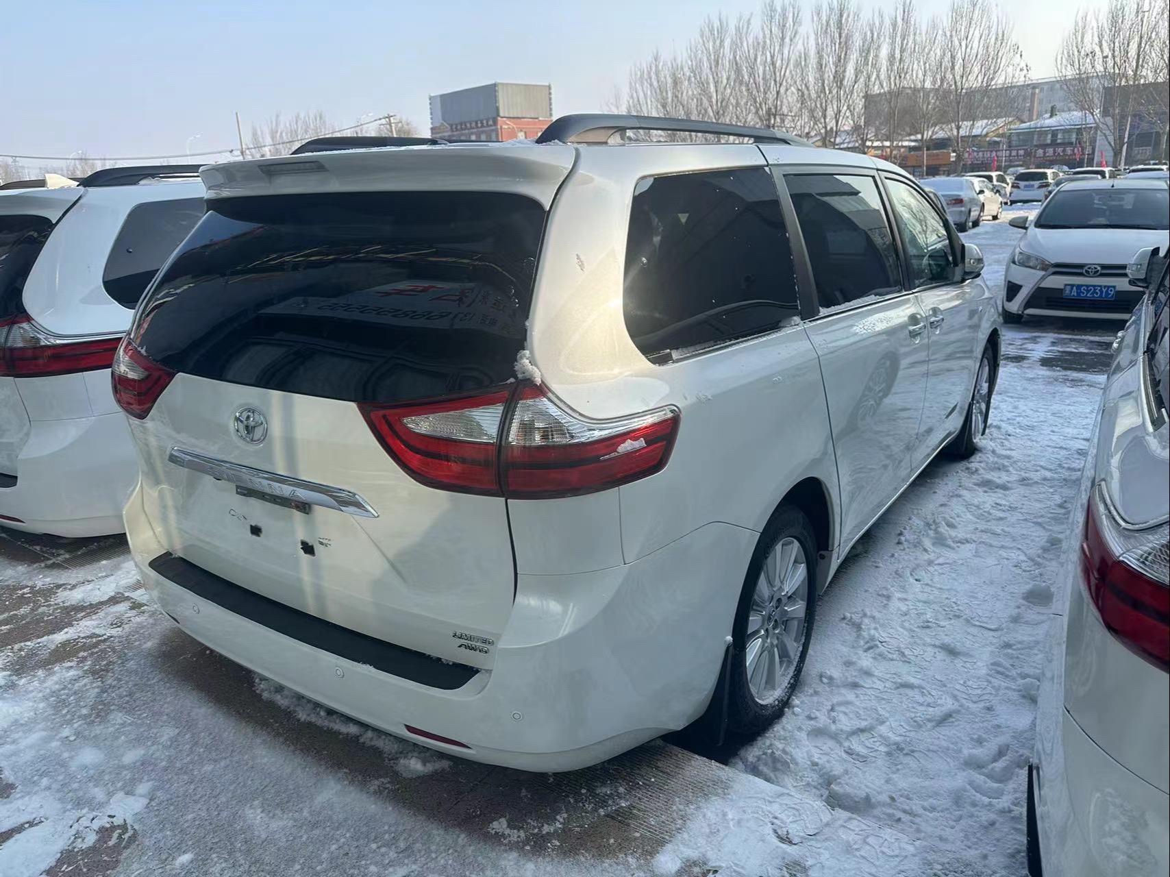 5四驱 limited限量版 最高配 新车完税70万   七座 白色珍珠漆 双天窗