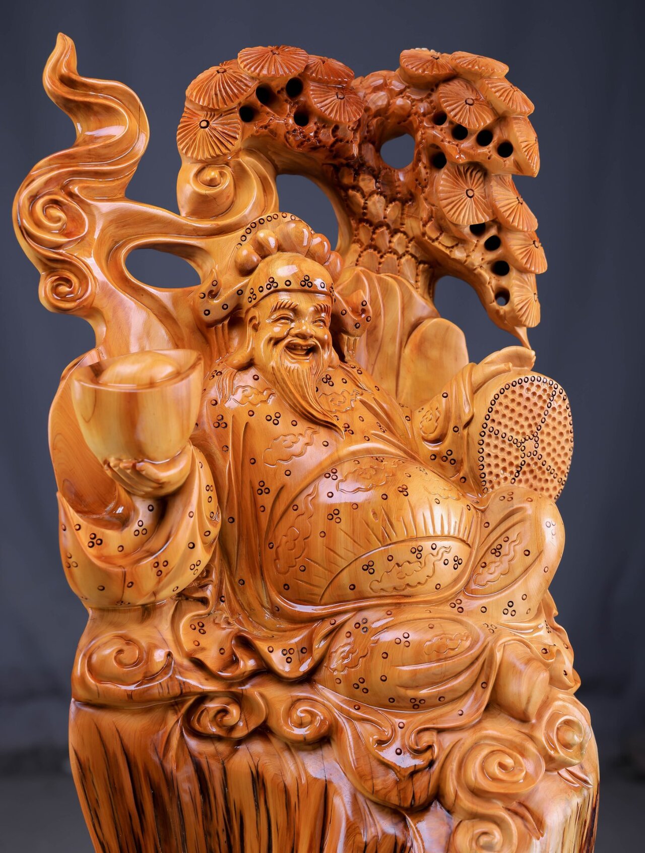 崖柏根雕工艺品家居摆件《财神》 摆件规格 : 长33cm 宽42cm 高77cm