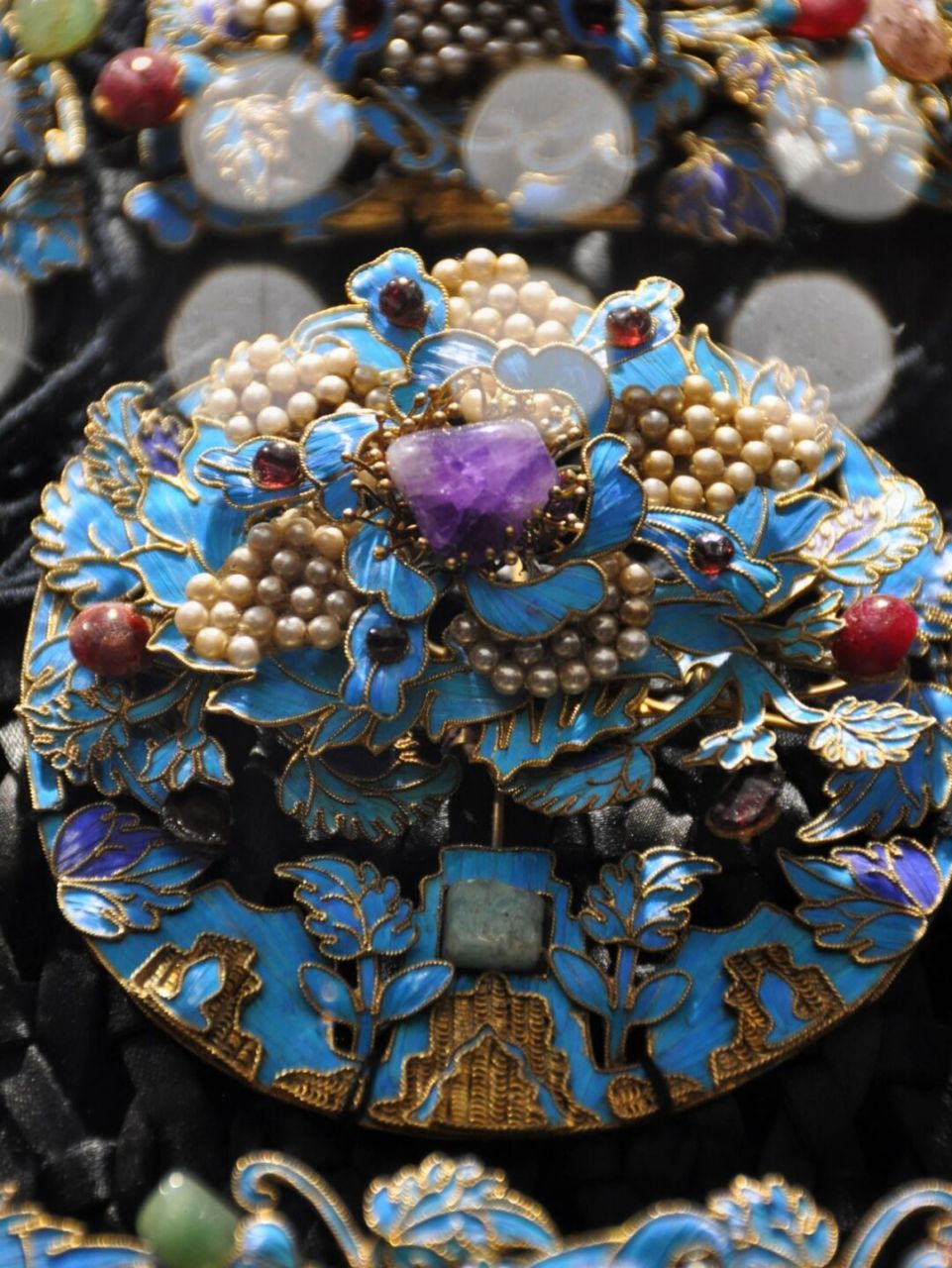 在宫里,带上这样的头饰,谁还不是个贵人?